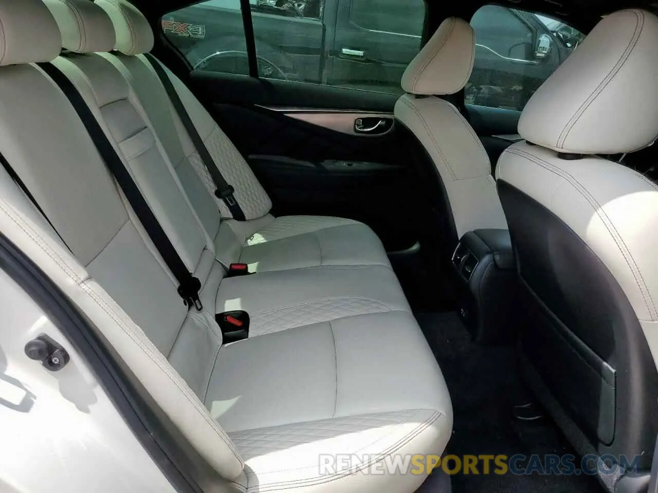 10 Photograph of a damaged car JN1FV7AR1LM660114 INFINITI Q50 2020