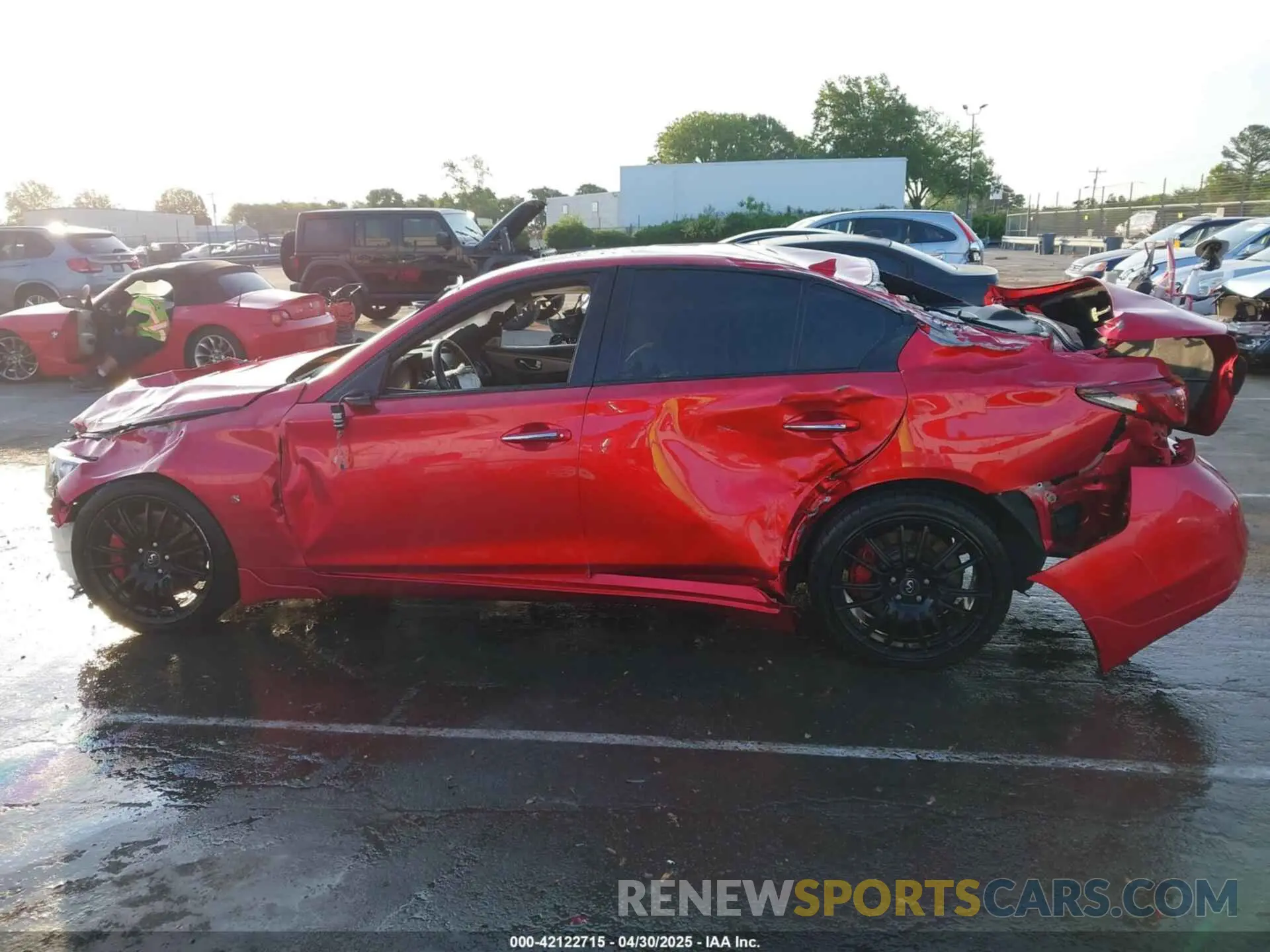 13 Photograph of a damaged car JN1FV7AR9LM660698 INFINITI Q50 2020
