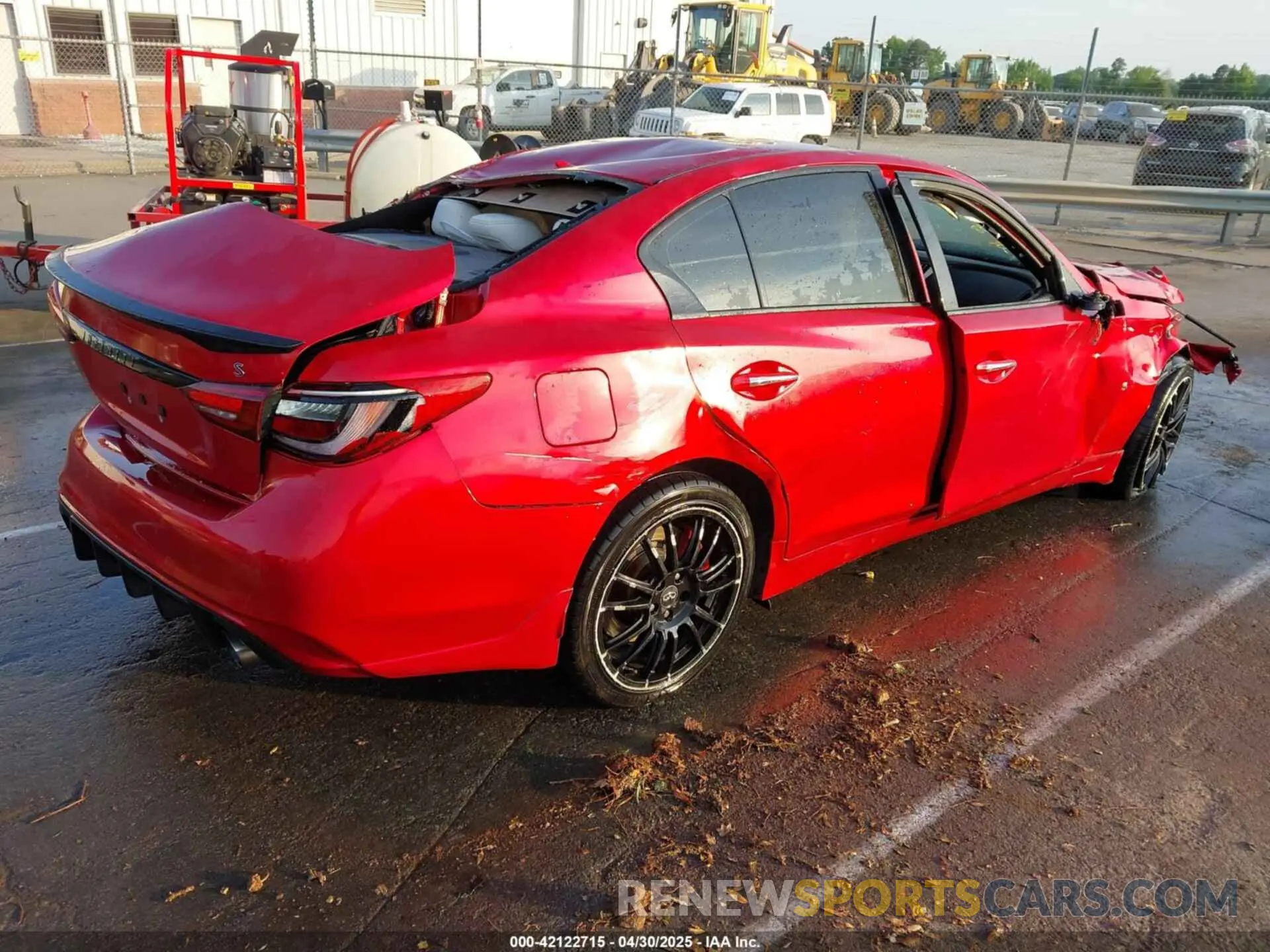 4 Photograph of a damaged car JN1FV7AR9LM660698 INFINITI Q50 2020