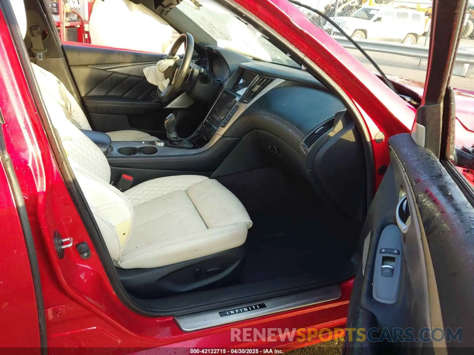 5 Photograph of a damaged car JN1FV7AR9LM660698 INFINITI Q50 2020
