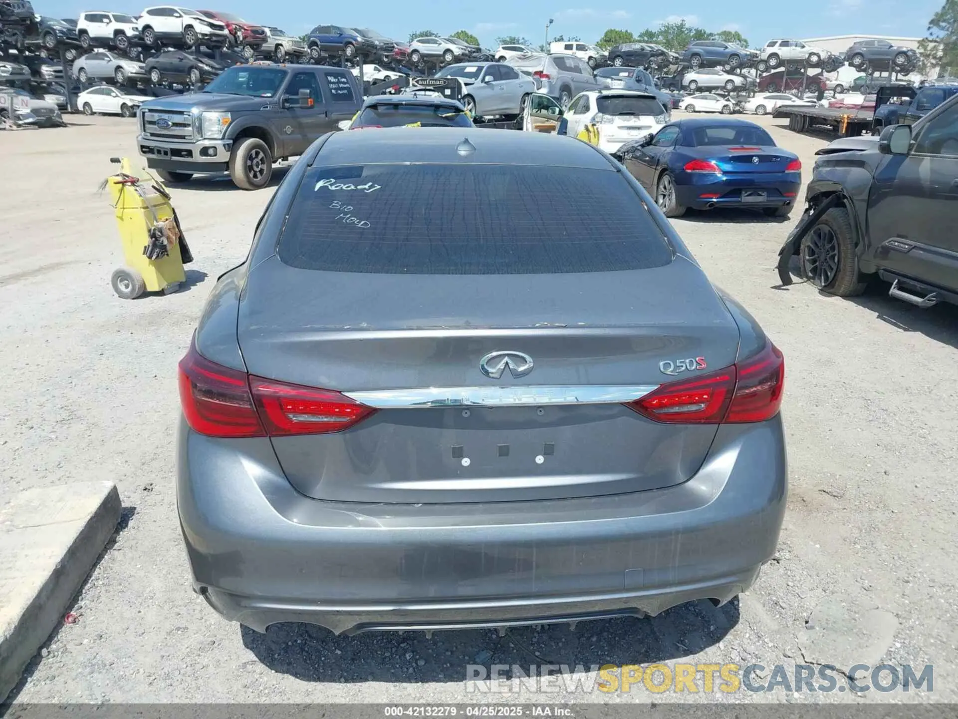 15 Photograph of a damaged car JN1EV7AP2MM702687 INFINITI Q50 2021