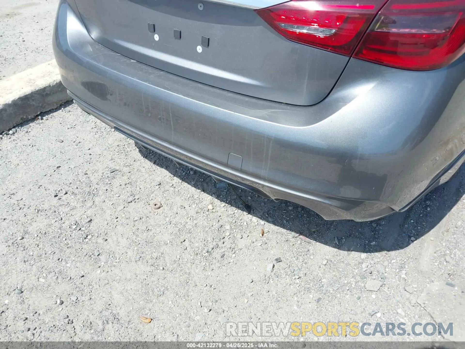 16 Photograph of a damaged car JN1EV7AP2MM702687 INFINITI Q50 2021
