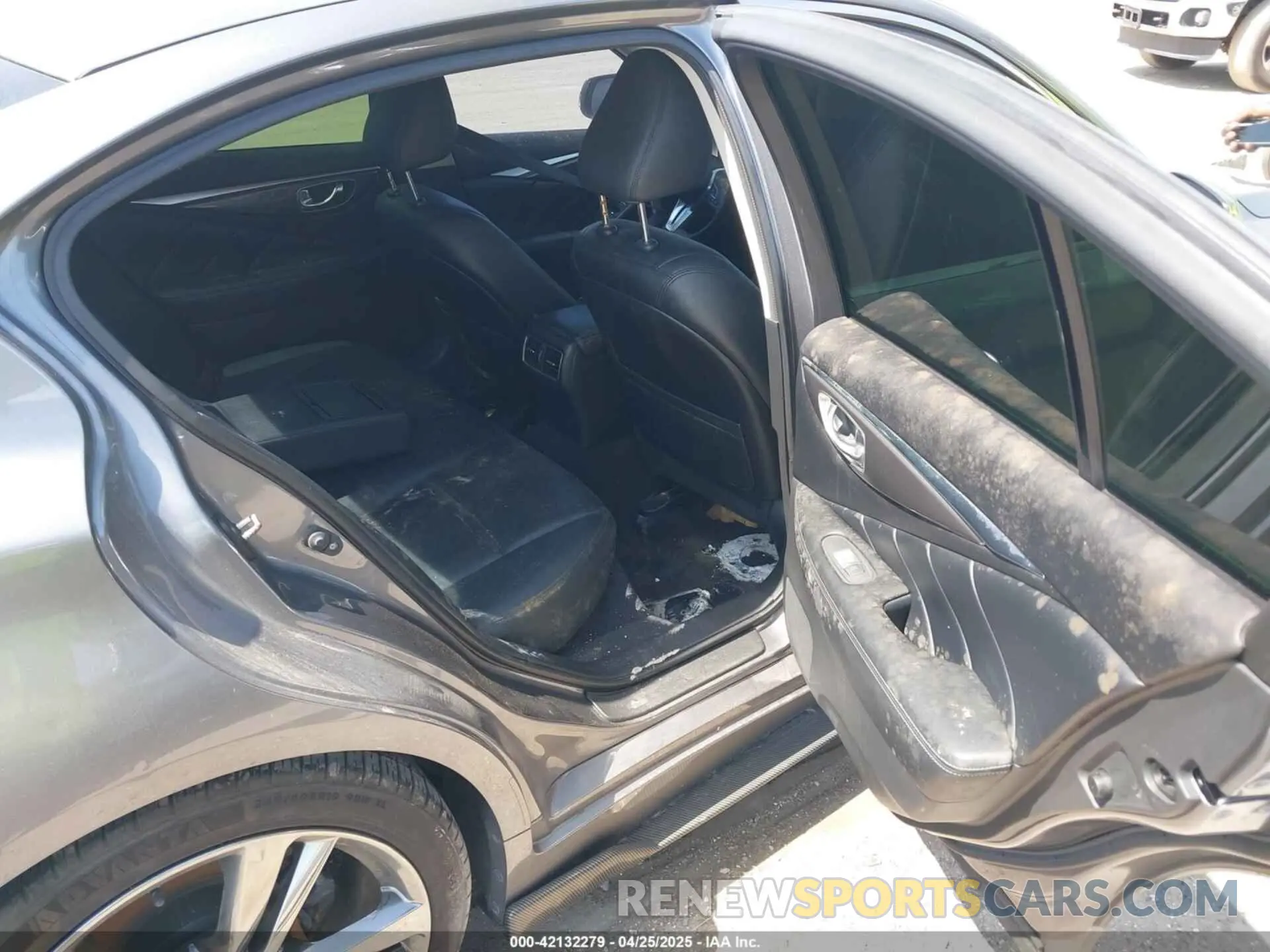 8 Photograph of a damaged car JN1EV7AP2MM702687 INFINITI Q50 2021