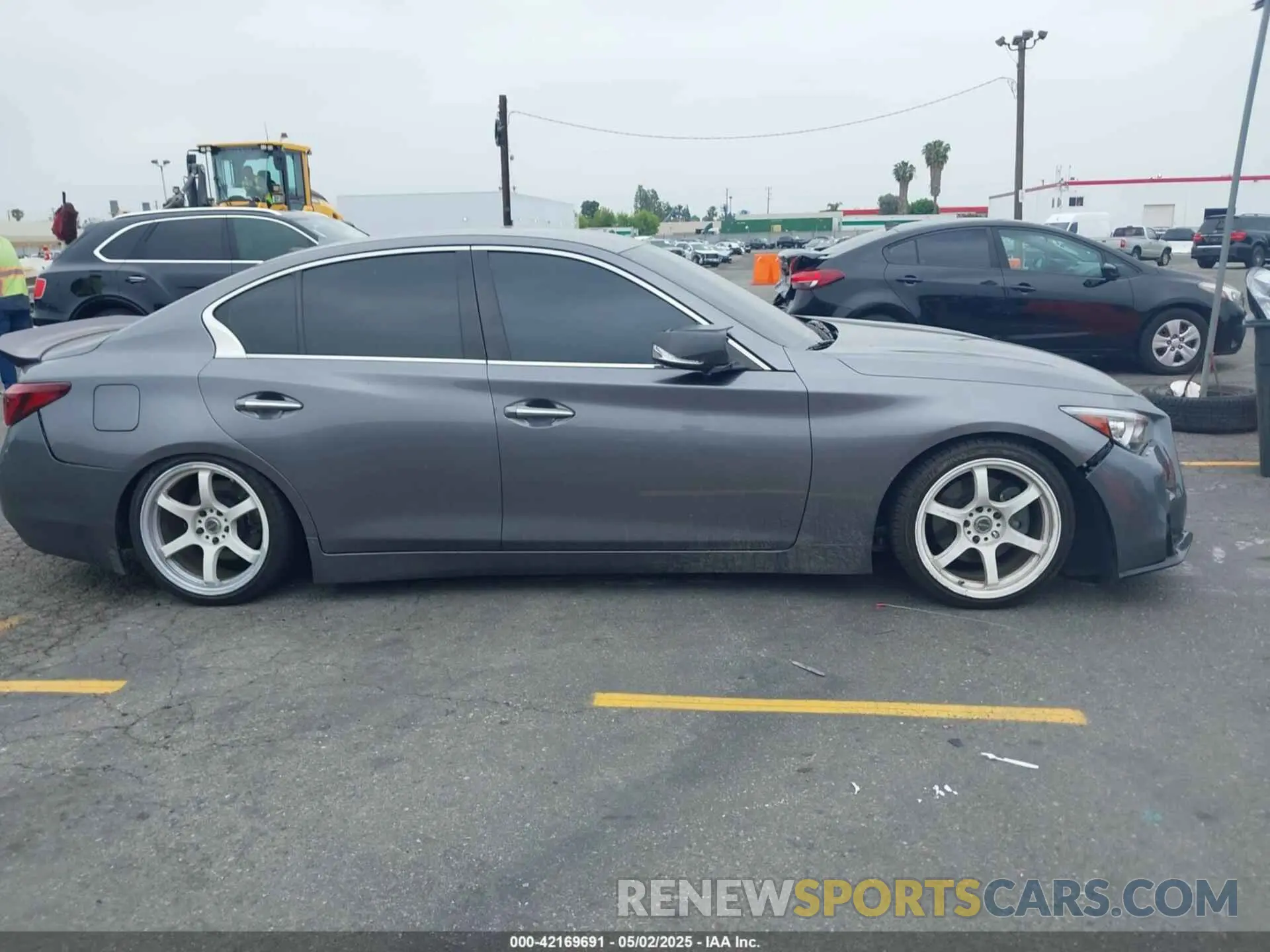 13 Photograph of a damaged car JN1EV7AP2MM703158 INFINITI Q50 2021