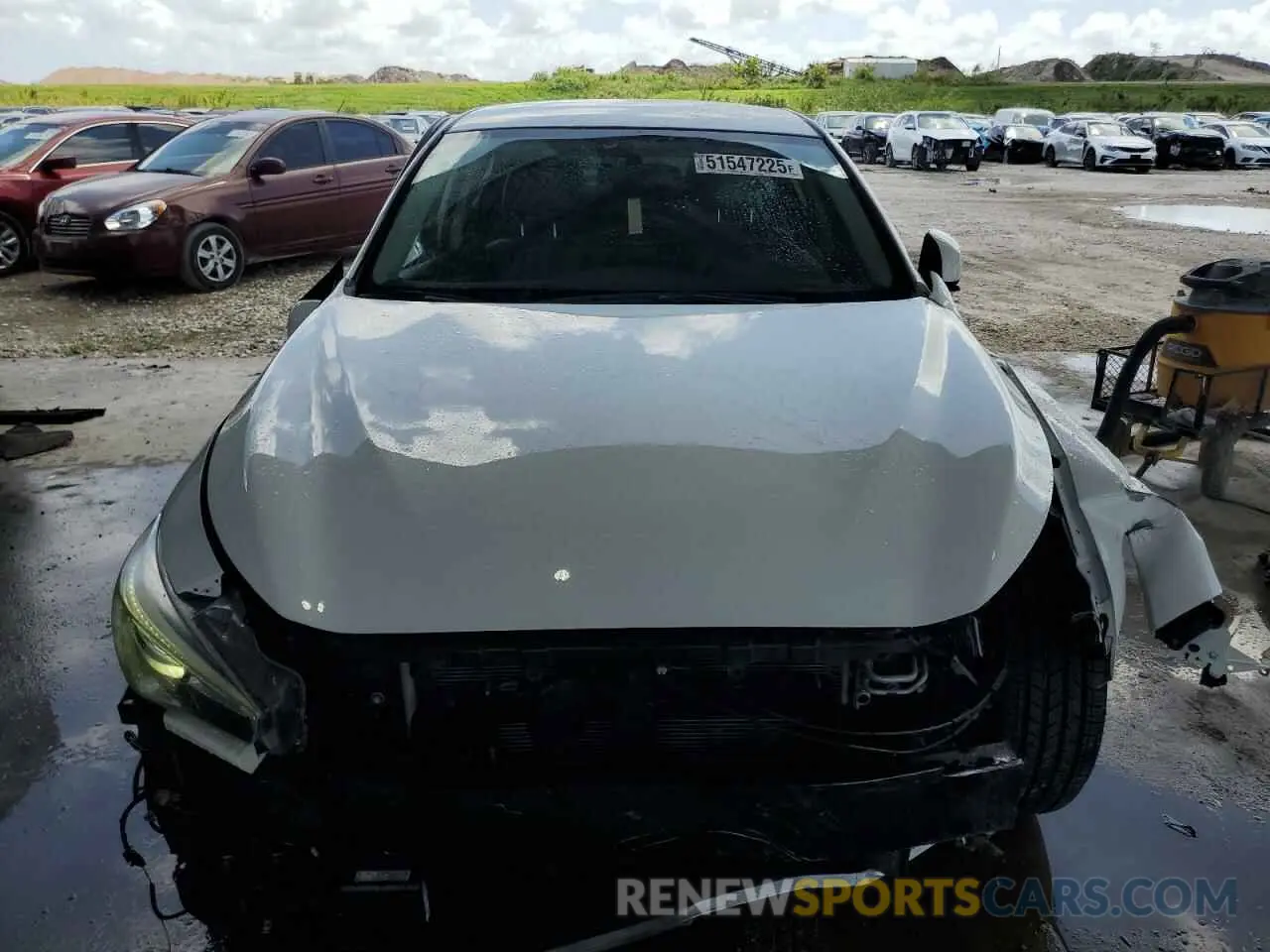 5 Photograph of a damaged car JN1EV7AP3MM704352 INFINITI Q50 2021