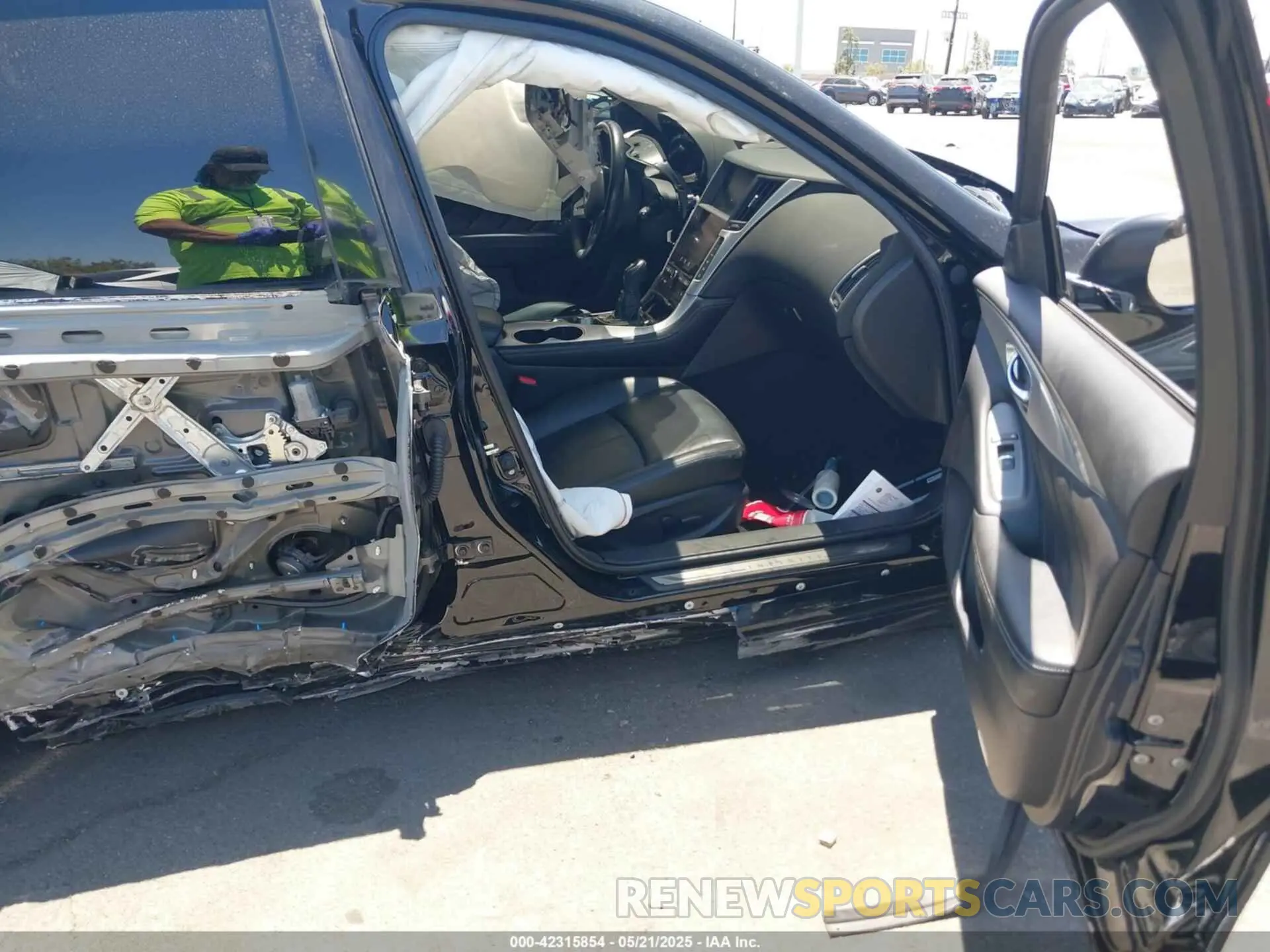 5 Photograph of a damaged car JN1EV7BP2MM707502 INFINITI Q50 2021