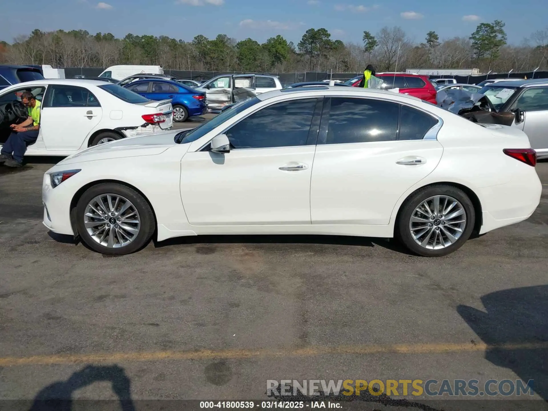 14 Photograph of a damaged car JN1EV7BP3MM700462 INFINITI Q50 2021