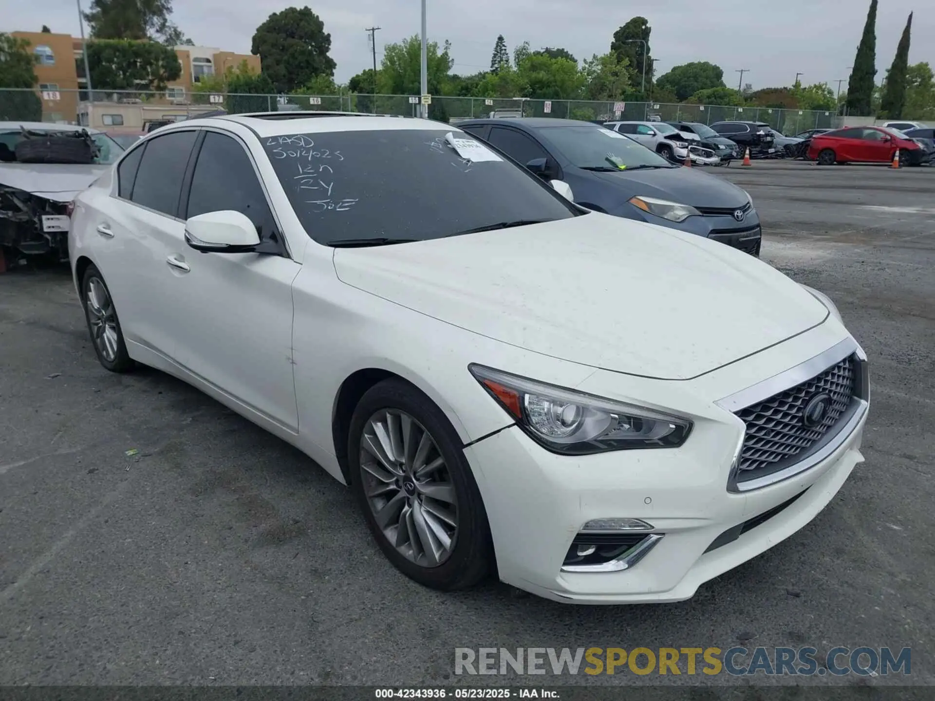 1 Photograph of a damaged car JN1EV7BP4MM702480 INFINITI Q50 2021