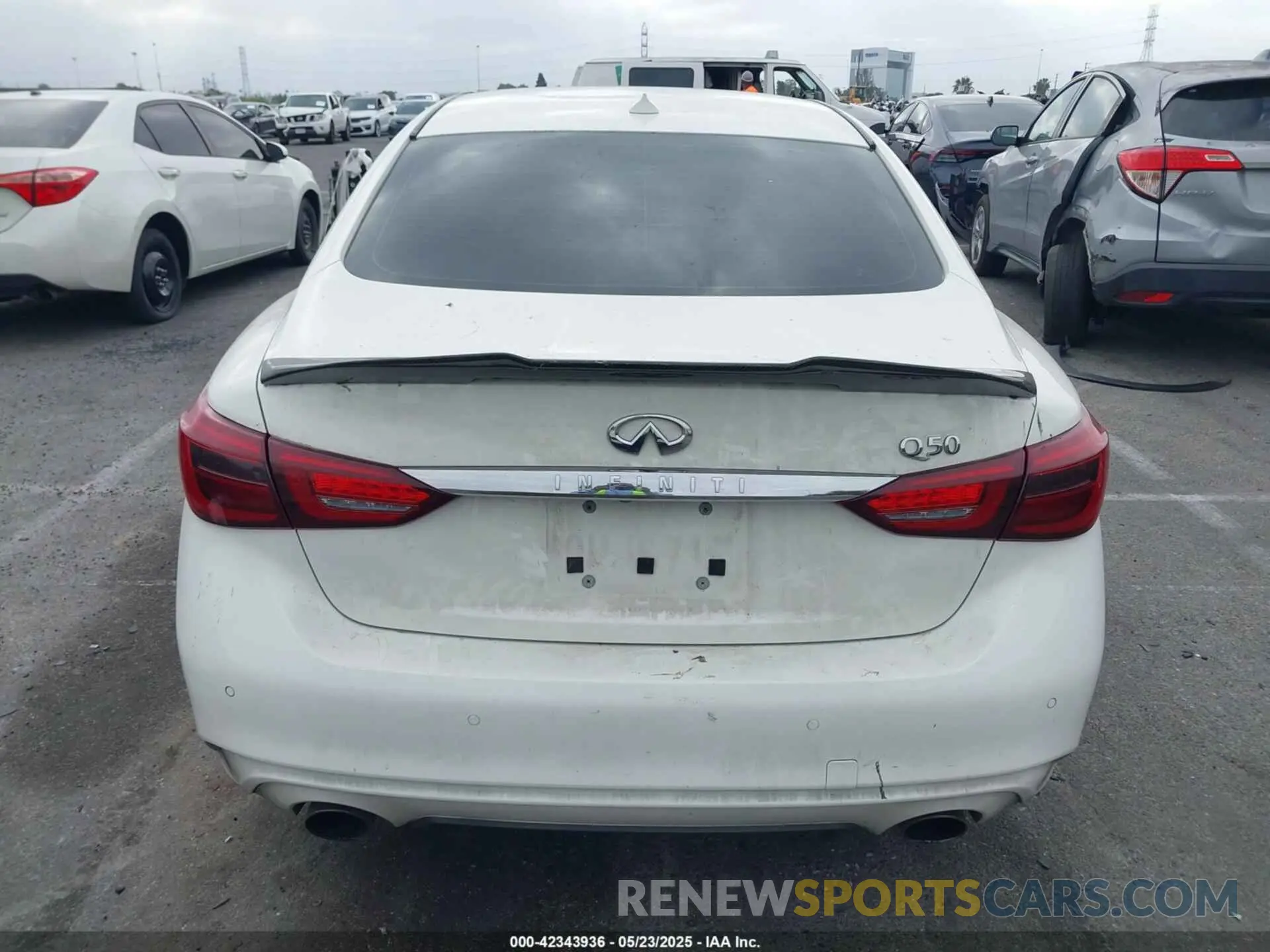 15 Photograph of a damaged car JN1EV7BP4MM702480 INFINITI Q50 2021