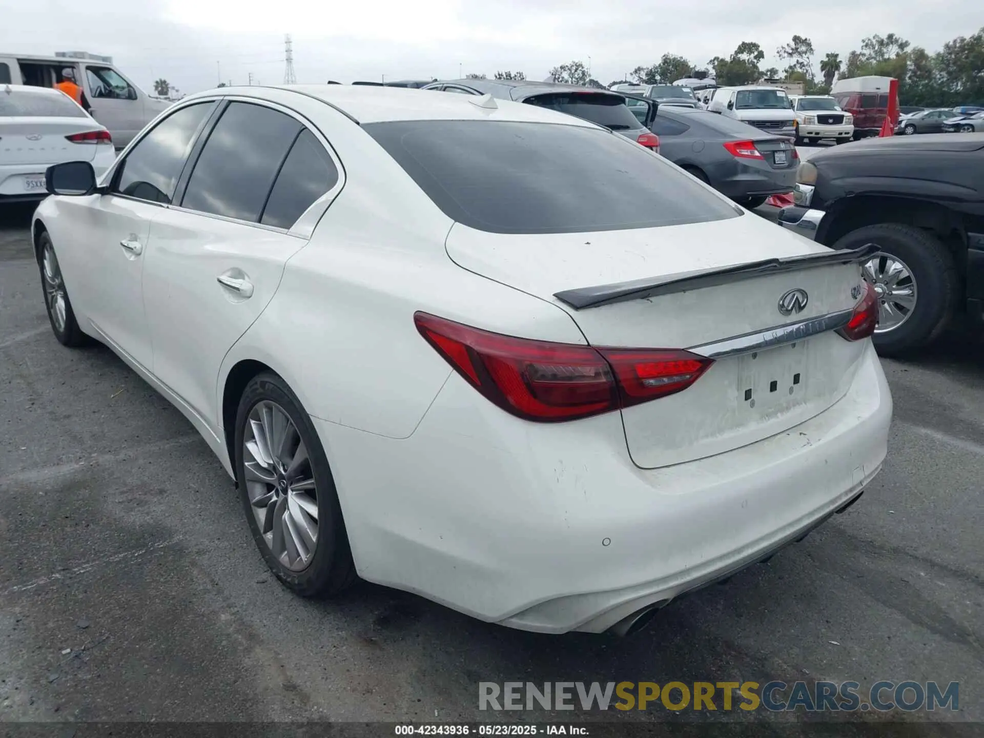 3 Photograph of a damaged car JN1EV7BP4MM702480 INFINITI Q50 2021