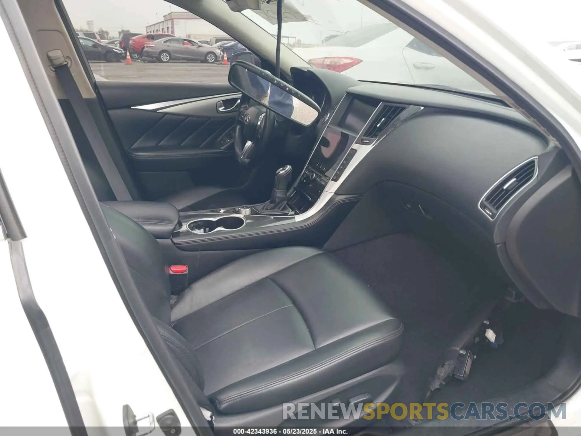 5 Photograph of a damaged car JN1EV7BP4MM702480 INFINITI Q50 2021
