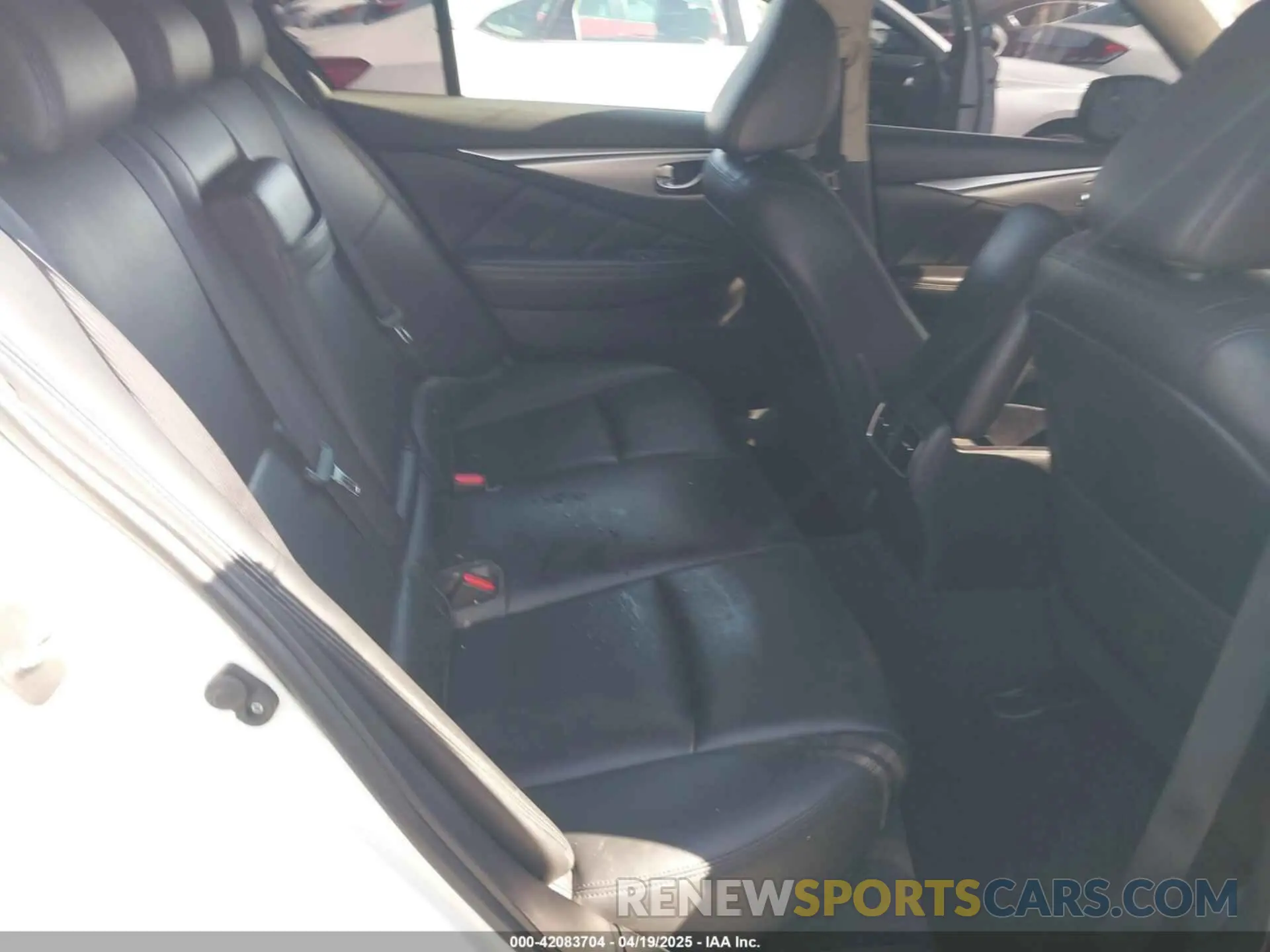 8 Photograph of a damaged car JN1EV7BP4MM704178 INFINITI Q50 2021