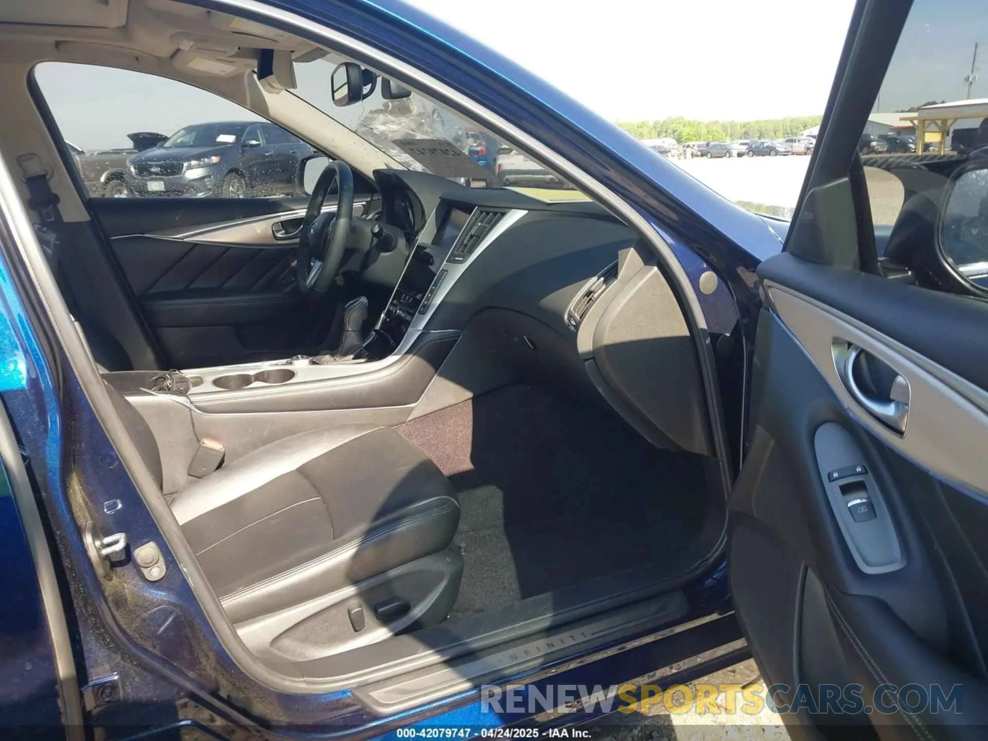 5 Photograph of a damaged car JN1EV7BP4MM706934 INFINITI Q50 2021