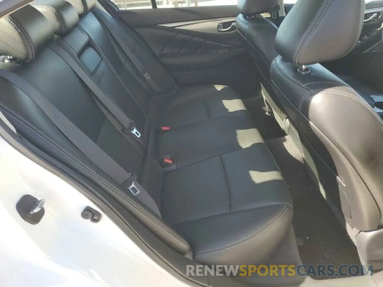 10 Photograph of a damaged car JN1EV7BP6MM703825 INFINITI Q50 2021