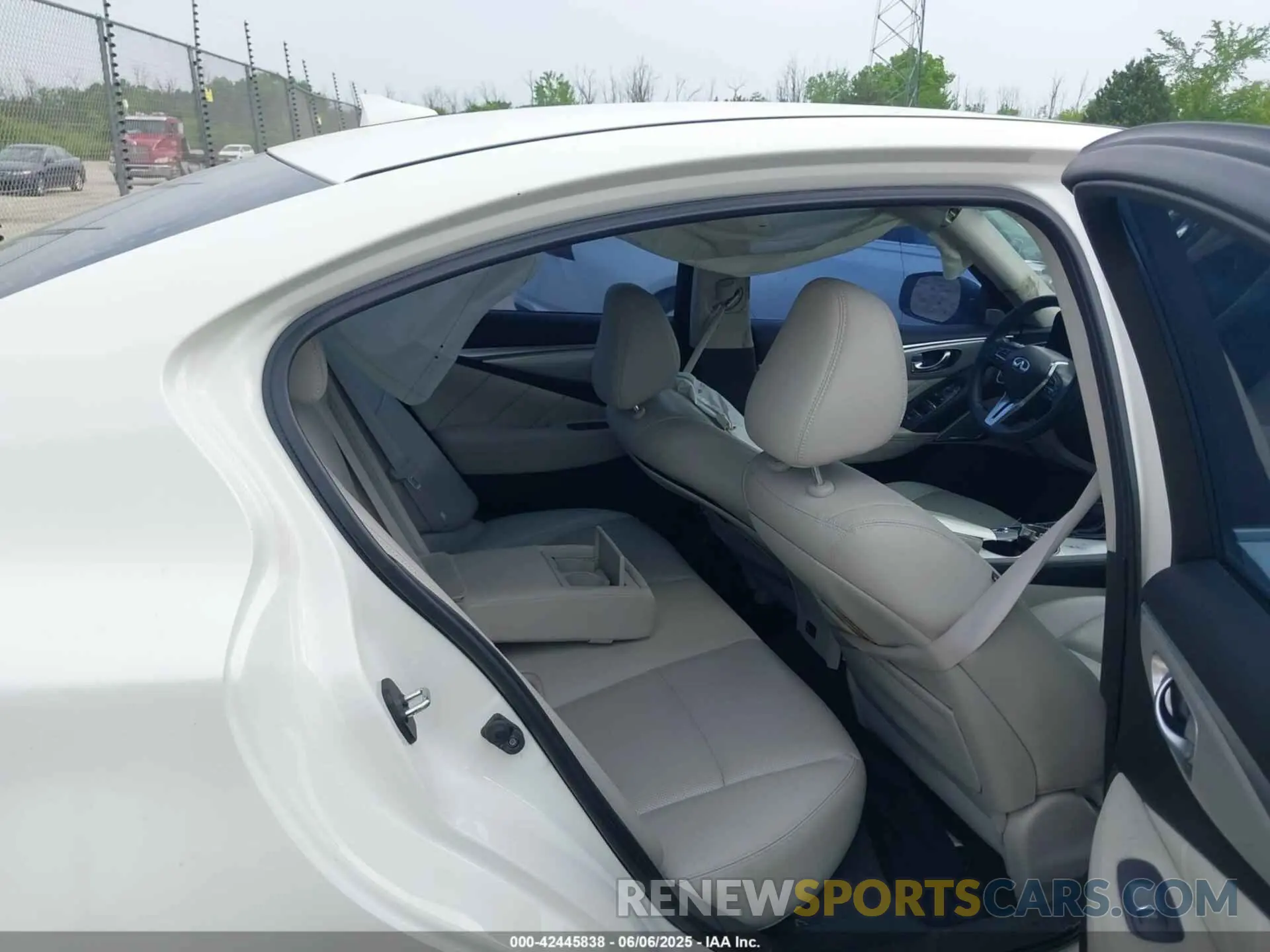 8 Photograph of a damaged car JN1EV7BP8MM704264 INFINITI Q50 2021
