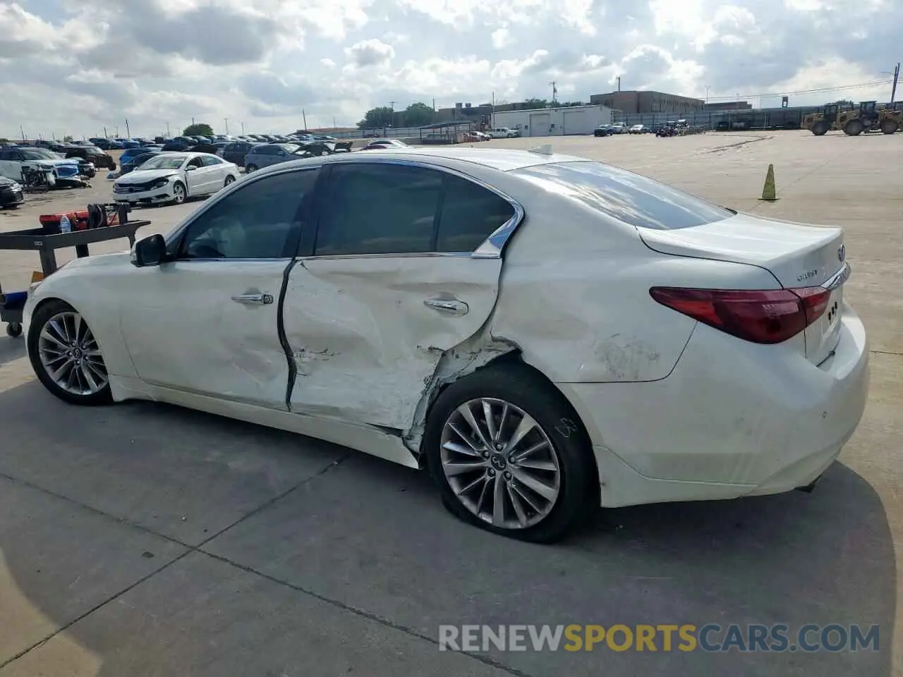 2 Photograph of a damaged car JN1EV7BP9MM701762 INFINITI Q50 2021