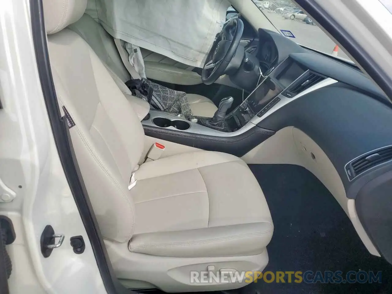7 Photograph of a damaged car JN1EV7BP9MM701762 INFINITI Q50 2021