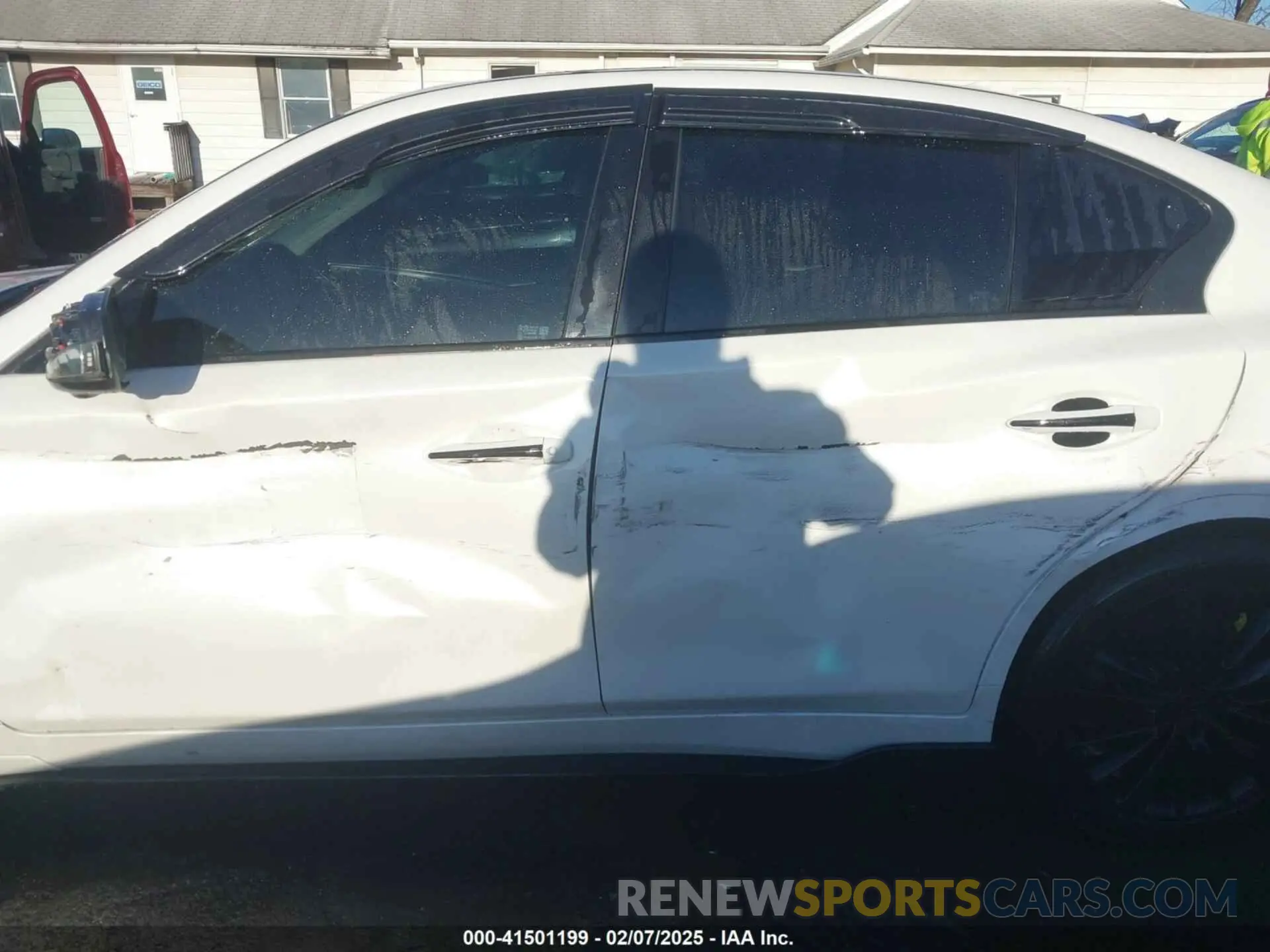 14 Photograph of a damaged car JN1EV7BR9MM750333 INFINITI Q50 2021