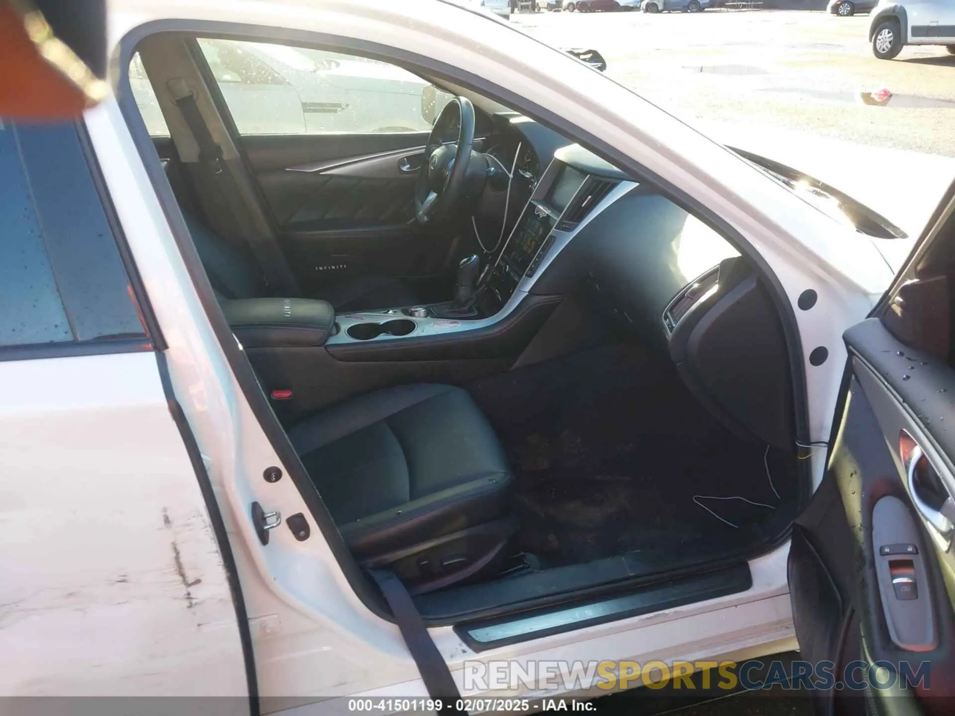 5 Photograph of a damaged car JN1EV7BR9MM750333 INFINITI Q50 2021