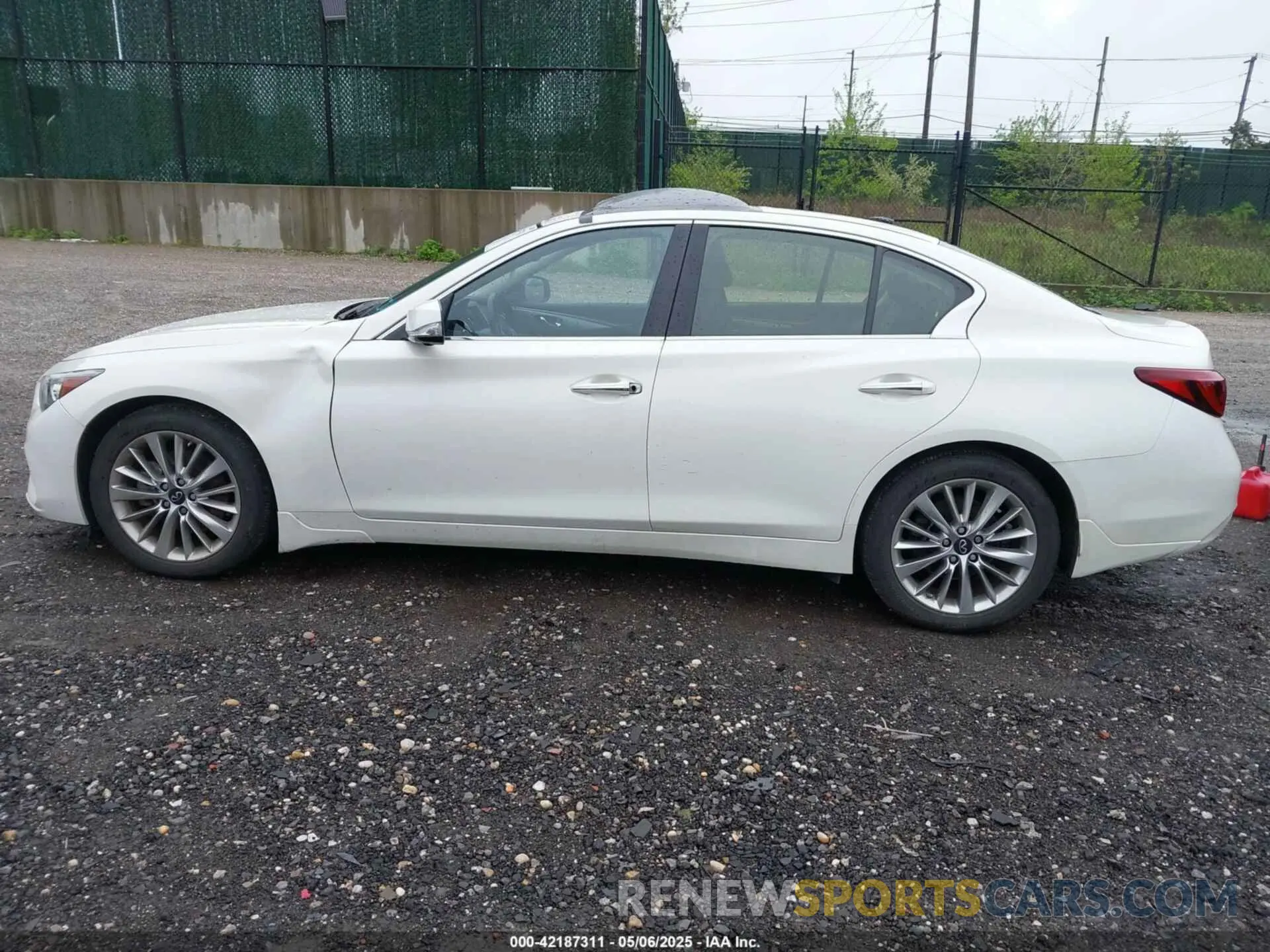 14 Photograph of a damaged car JN1EV7BR9MM754382 INFINITI Q50 2021