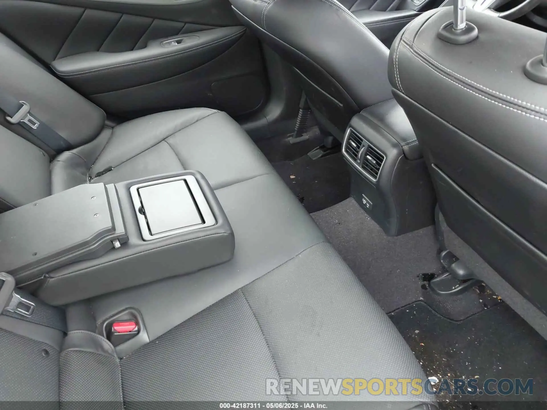8 Photograph of a damaged car JN1EV7BR9MM754382 INFINITI Q50 2021