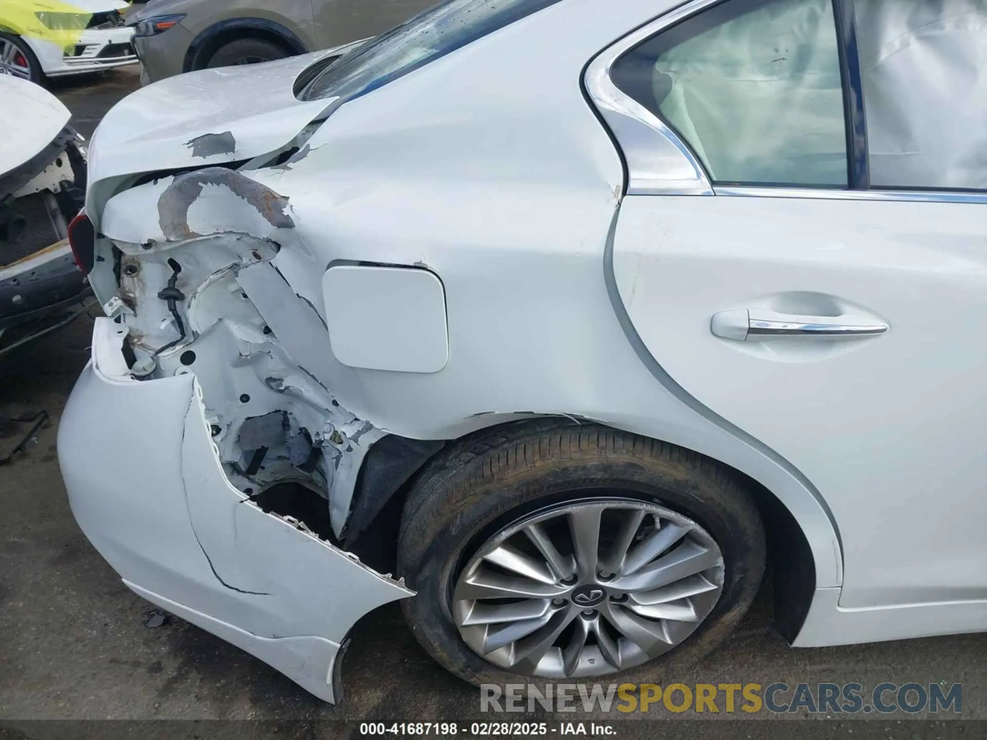 6 Photograph of a damaged car JN1EV7BR9MM754818 INFINITI Q50 2021