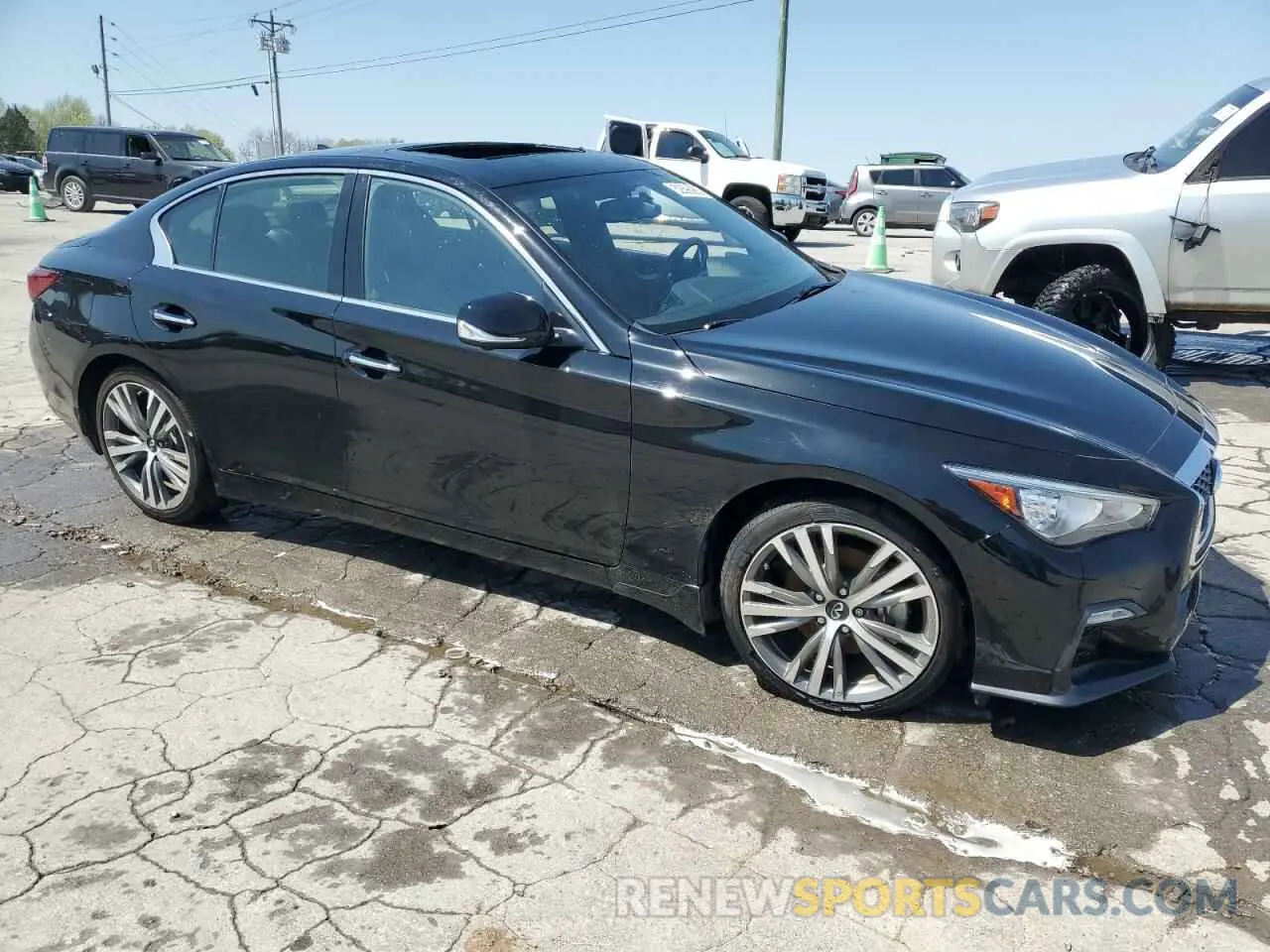 4 Photograph of a damaged car JN1EV7CR6MM752944 INFINITI Q50 2021