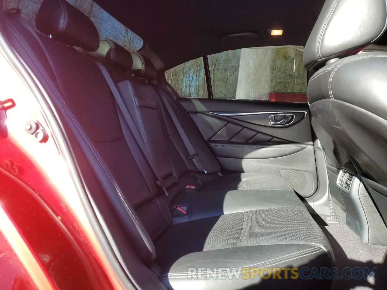 10 Photograph of a damaged car JN1EV7CR7MM750796 INFINITI Q50 2021
