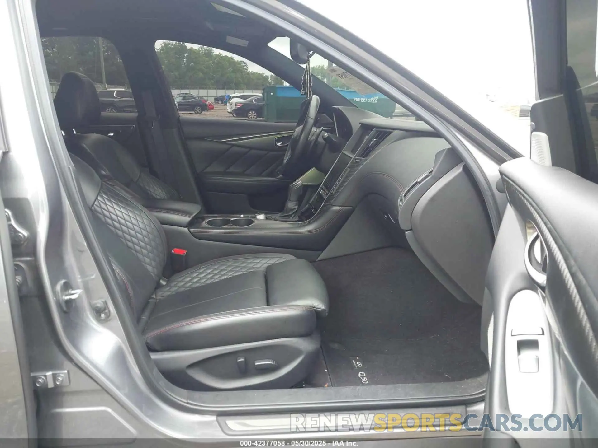 5 Photograph of a damaged car JN1FV7DR2MM880505 INFINITI Q50 2021