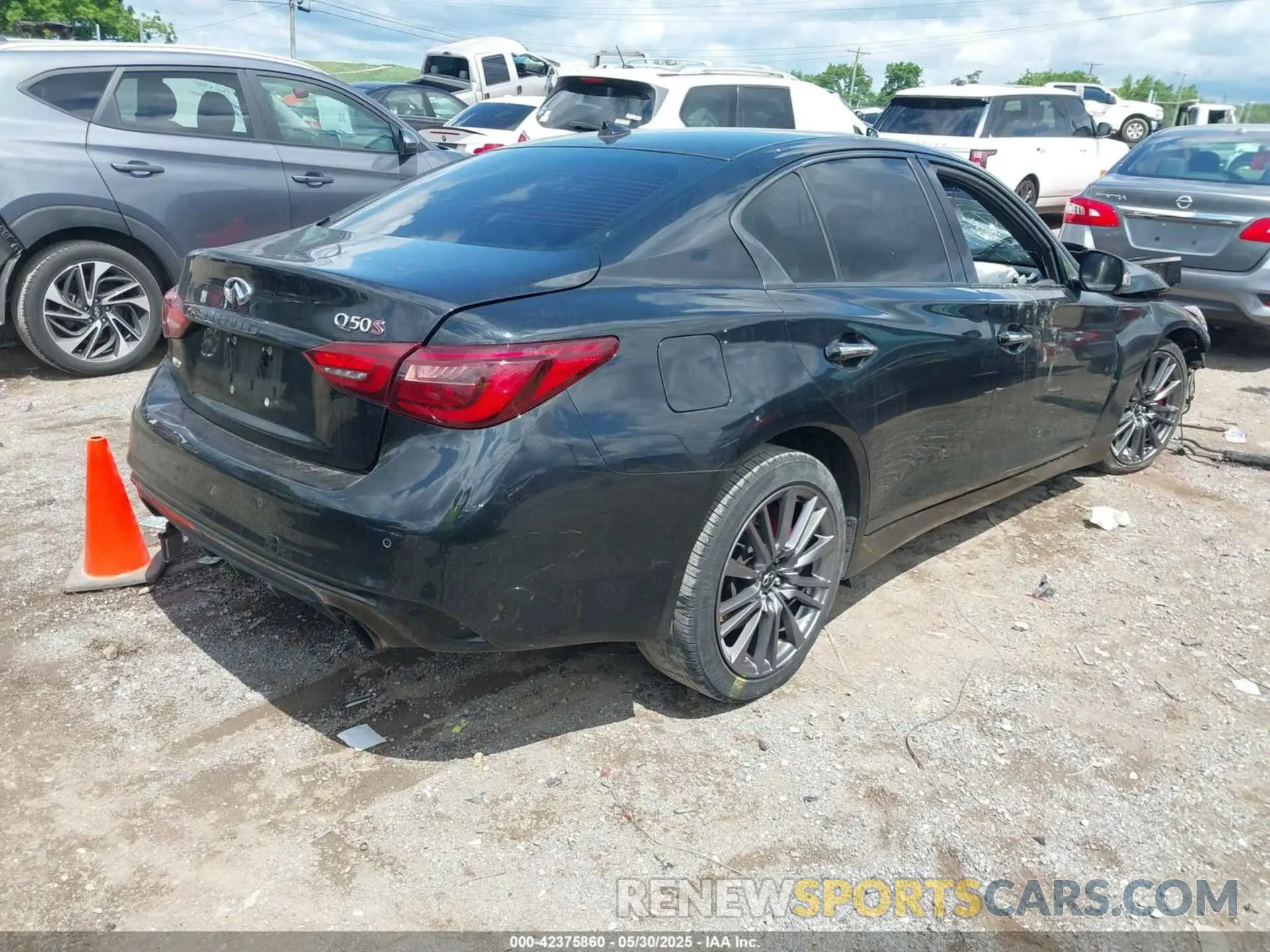 4 Photograph of a damaged car JN1FV7DR4MM881123 INFINITI Q50 2021