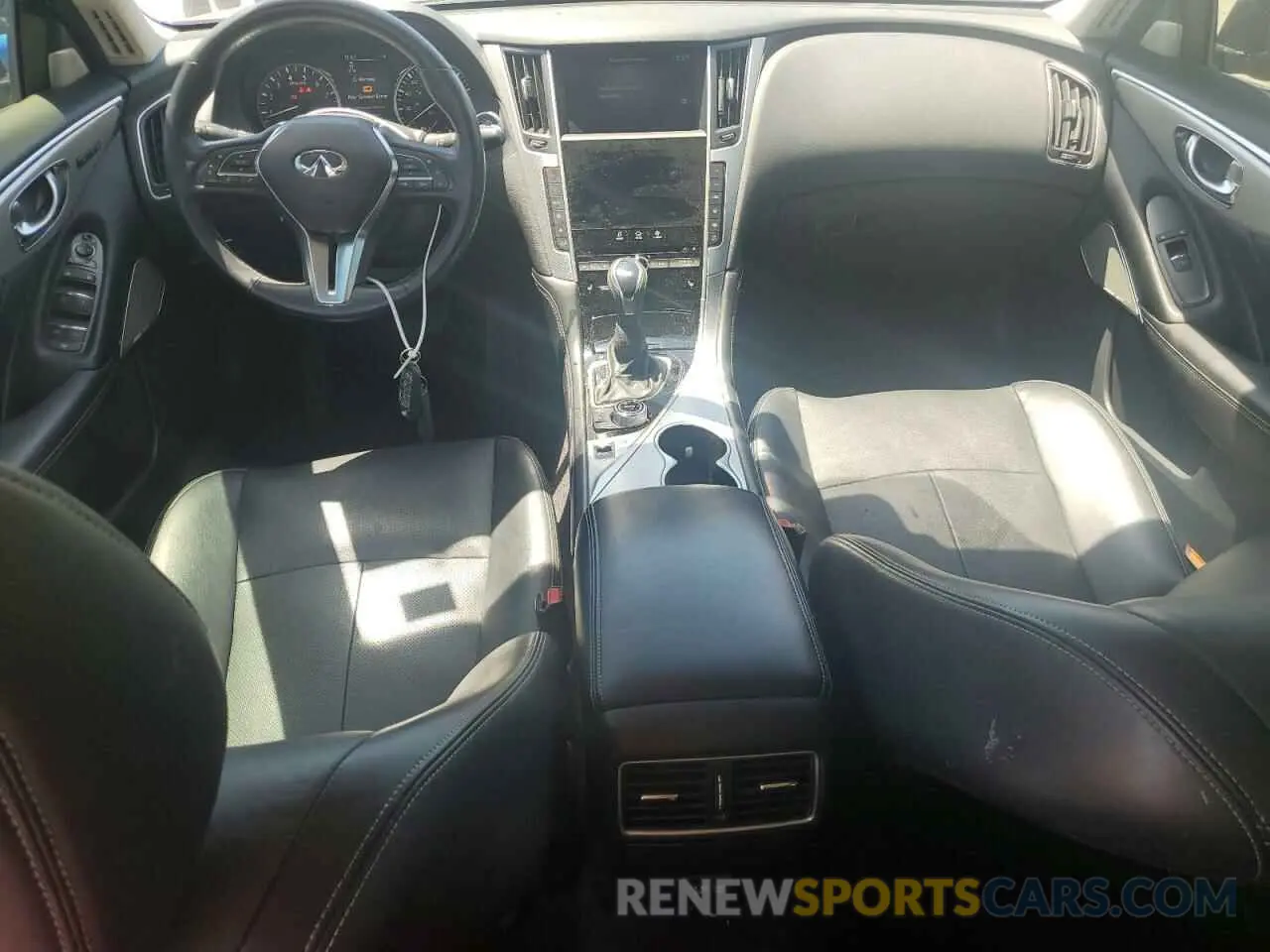 8 Photograph of a damaged car JN1EV7BP3NM311791 INFINITI Q50 2022