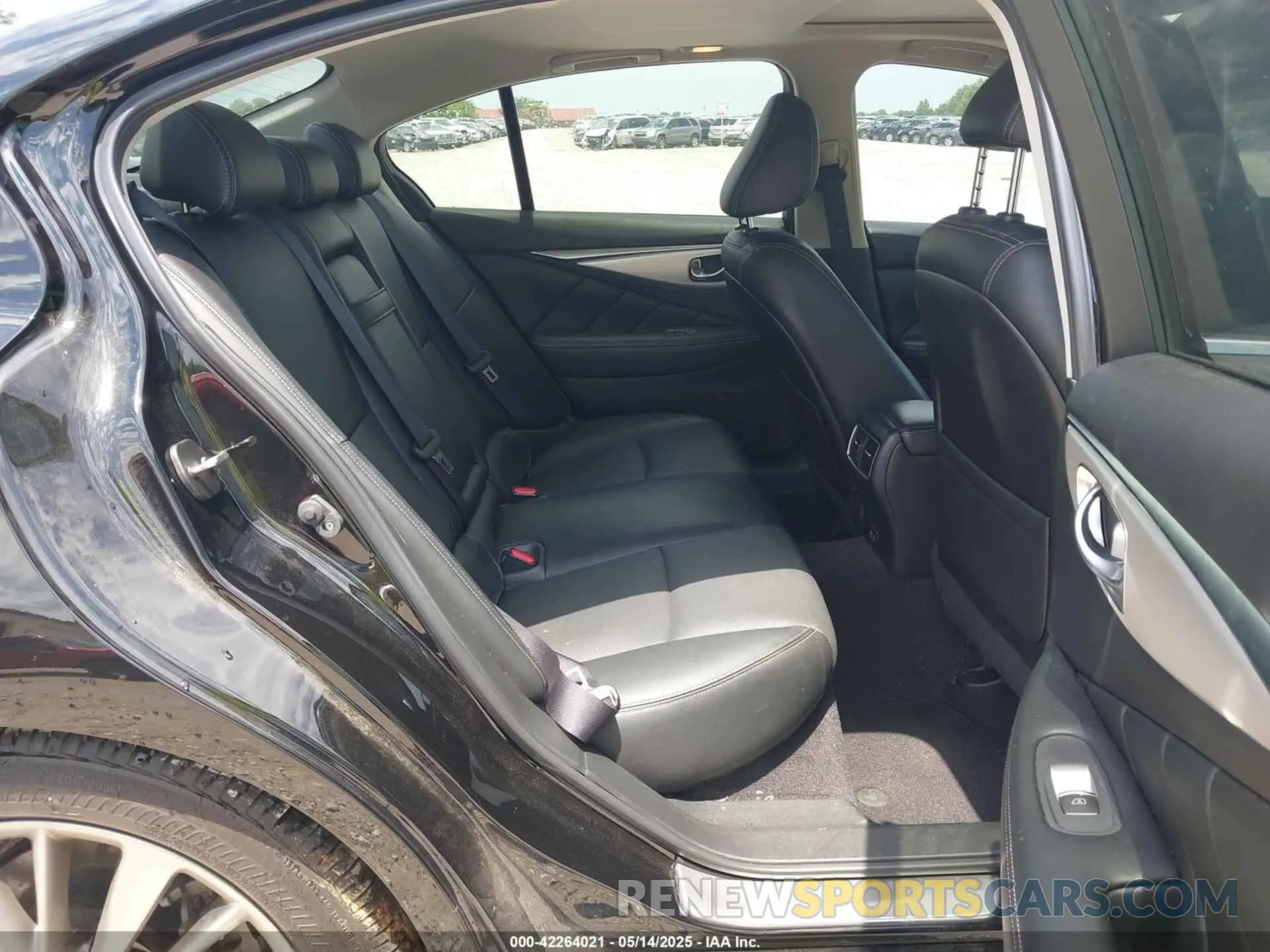 8 Photograph of a damaged car JN1EV7BP4NM310407 INFINITI Q50 2022