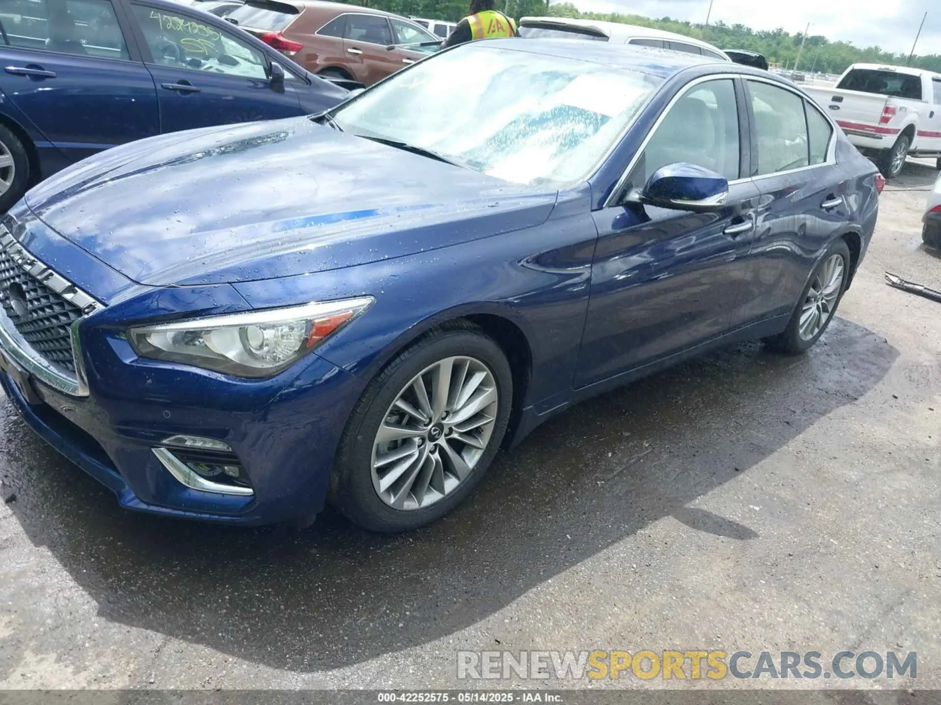 2 Photograph of a damaged car JN1EV7BR0NM340862 INFINITI Q50 2022