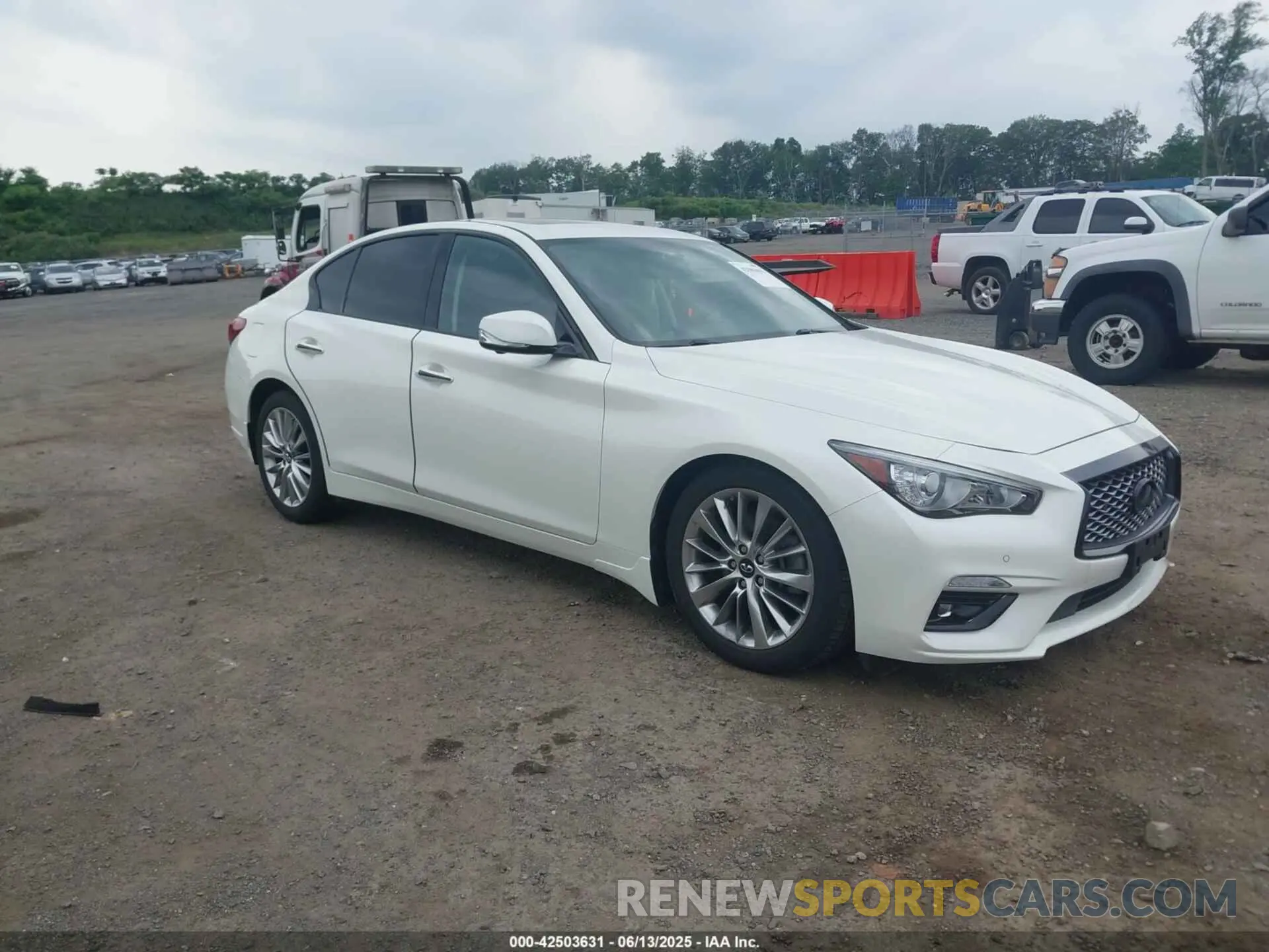 1 Photograph of a damaged car JN1EV7BR4NM342579 INFINITI Q50 2022