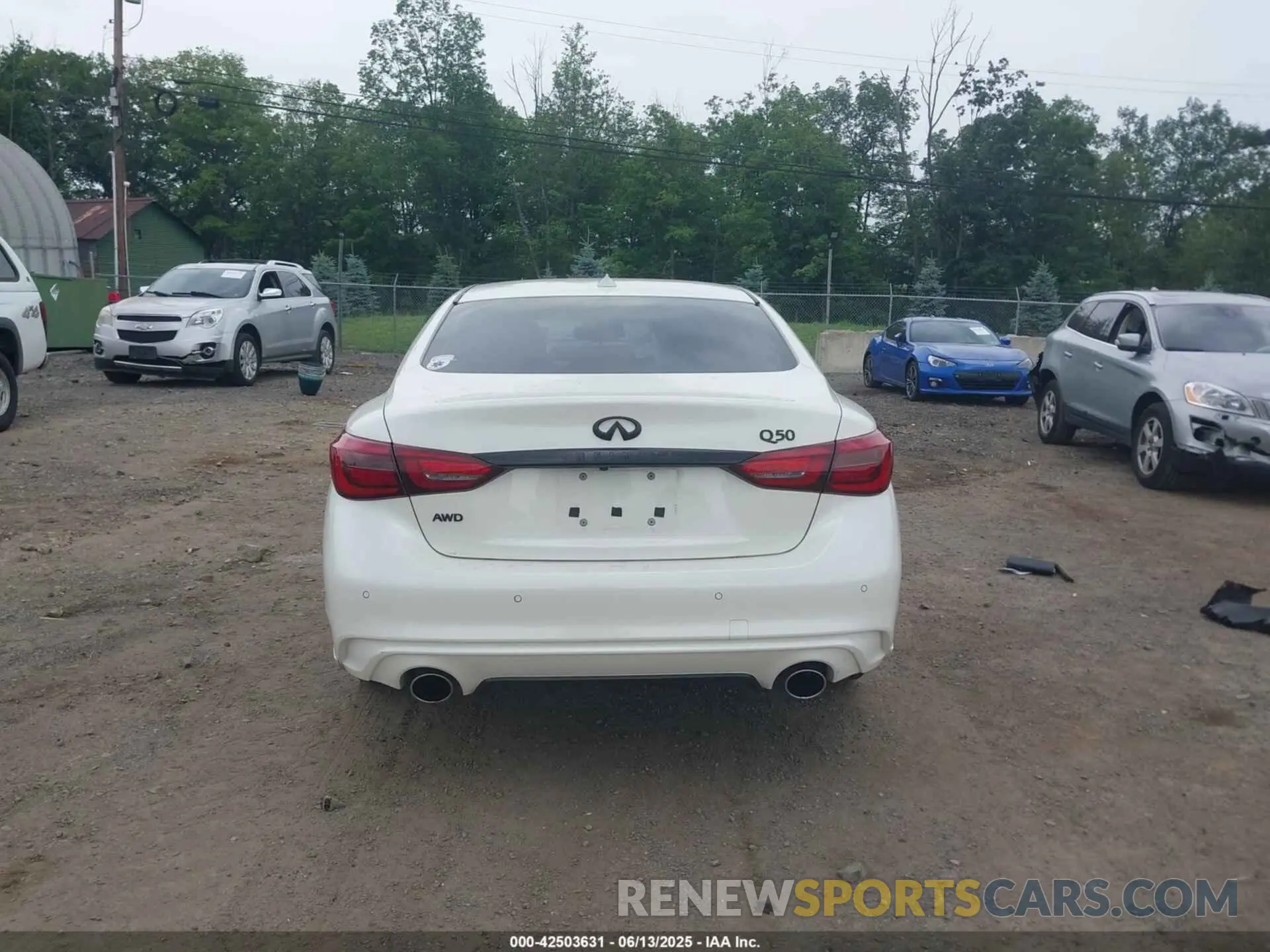 16 Photograph of a damaged car JN1EV7BR4NM342579 INFINITI Q50 2022