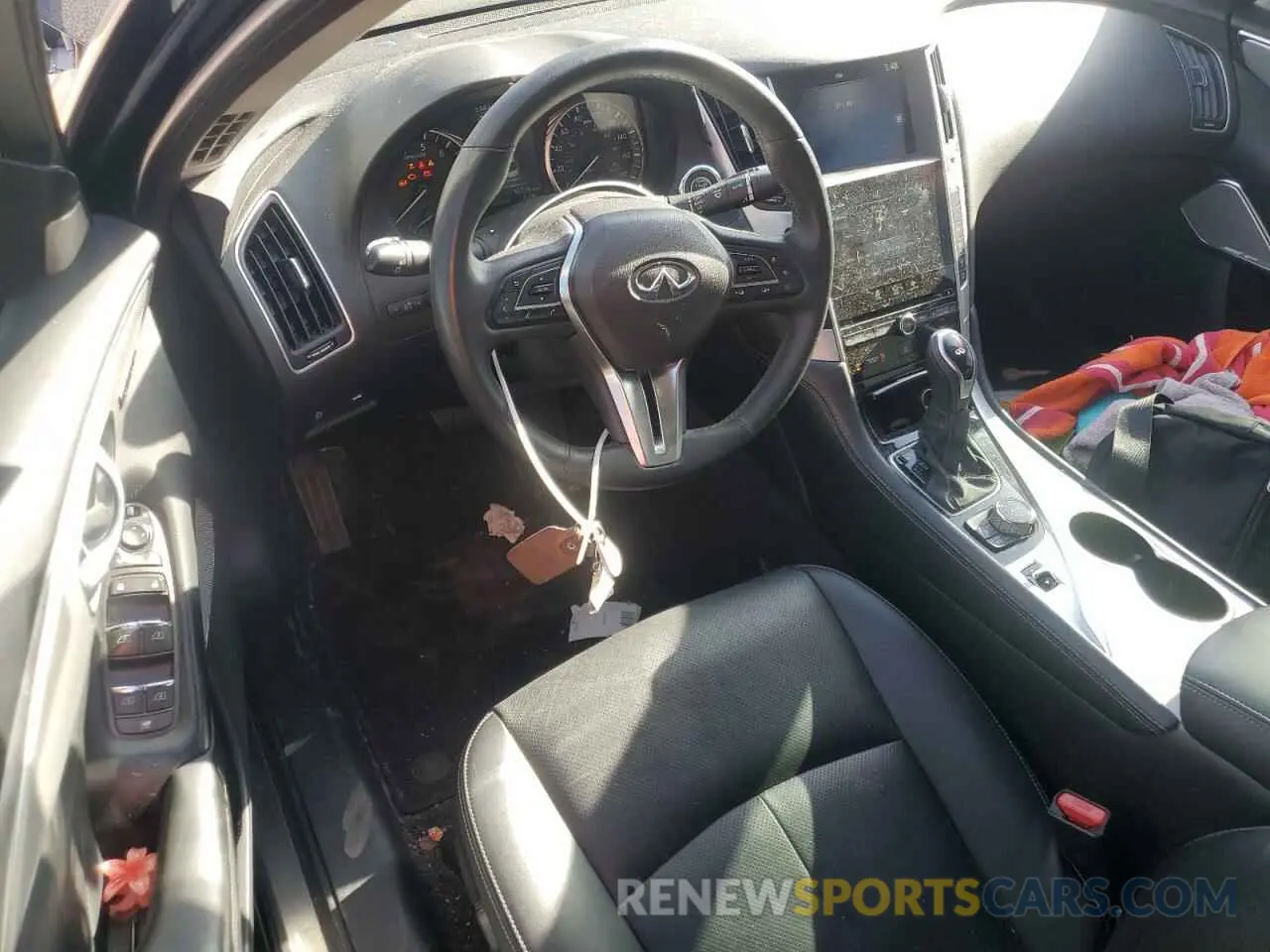 8 Photograph of a damaged car JN1EV7BR9NM342173 INFINITI Q50 2022