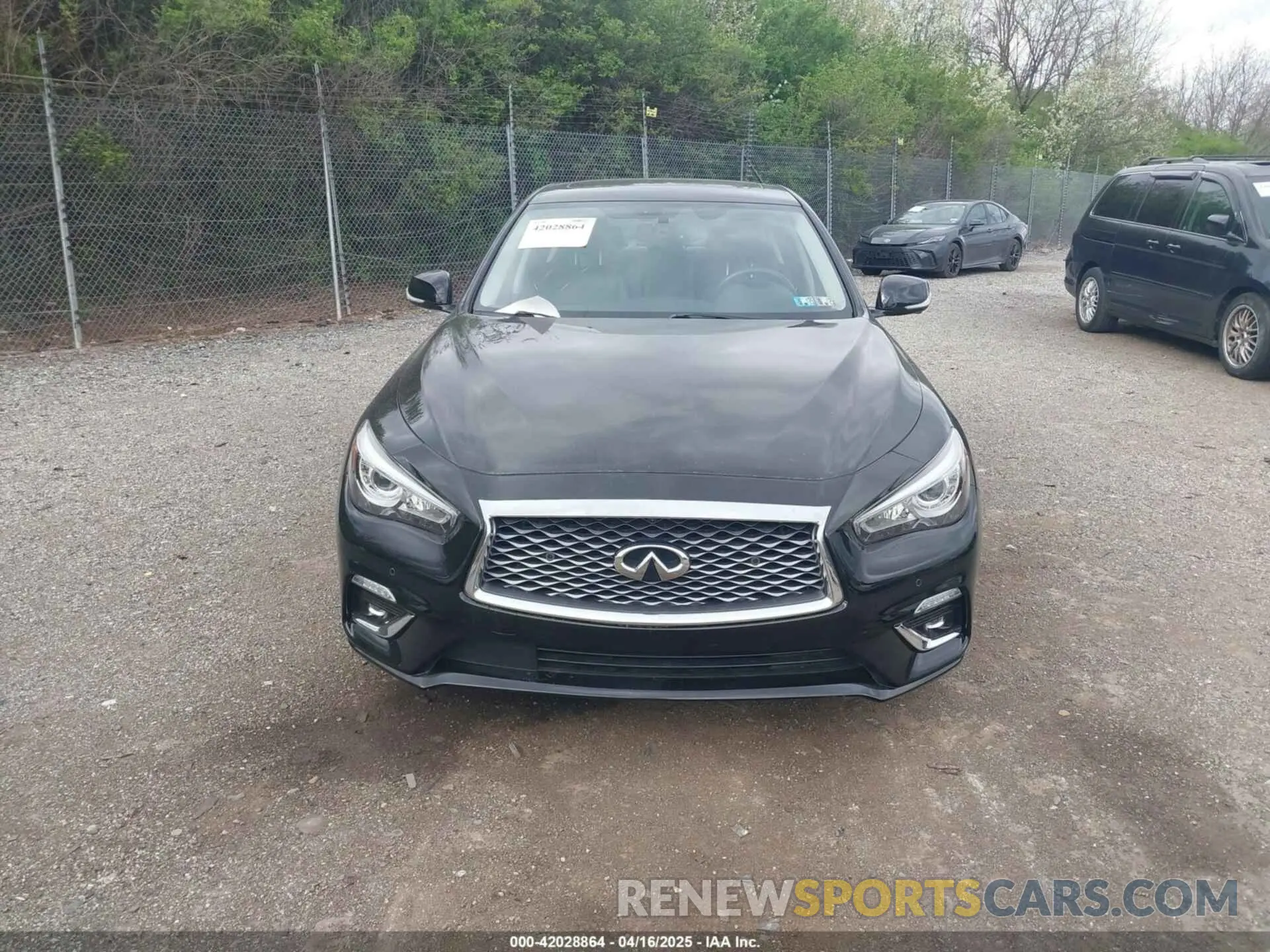 13 Photograph of a damaged car JN1EV7BRXNM342313 INFINITI Q50 2022