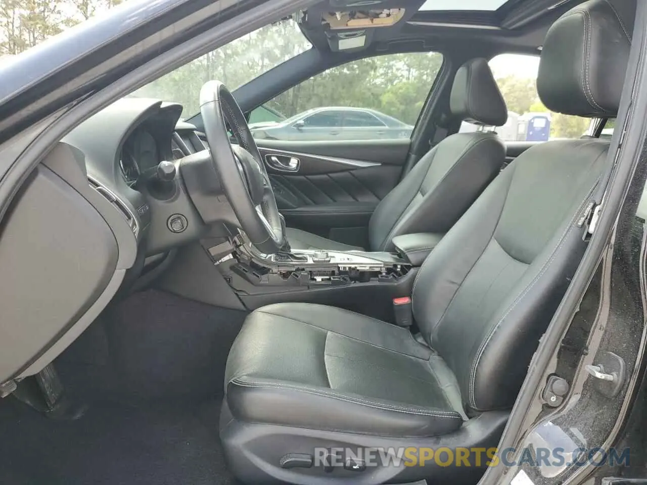 7 Photograph of a damaged car JN1EV7CP8NM310019 INFINITI Q50 2022