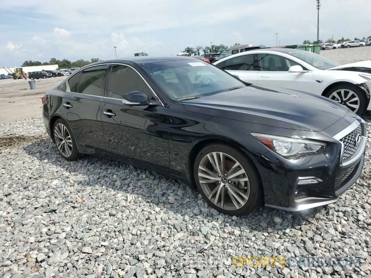 4 Photograph of a damaged car JN1EV7CP8NM311364 INFINITI Q50 2022