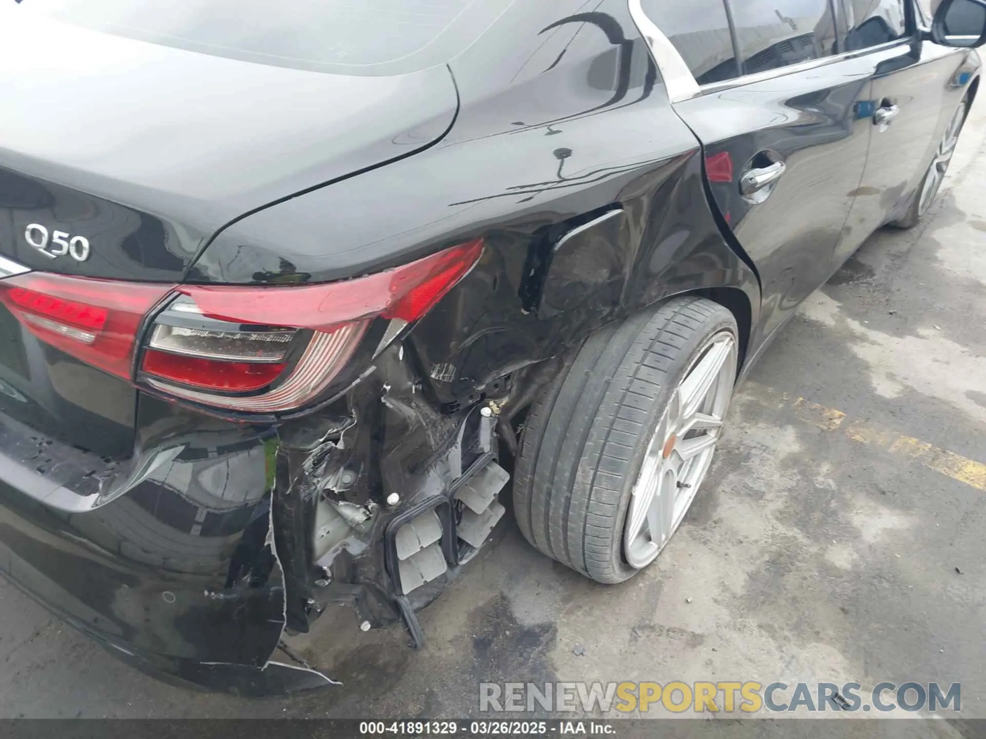6 Photograph of a damaged car JN1EV7CP9NM310580 INFINITI Q50 2022