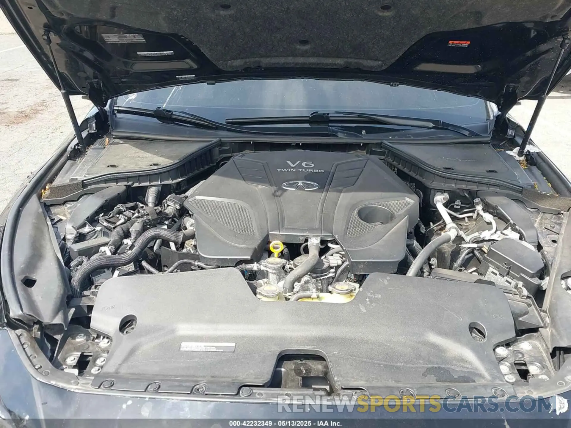 10 Photograph of a damaged car JN1EV7CR9NM340857 INFINITI Q50 2022