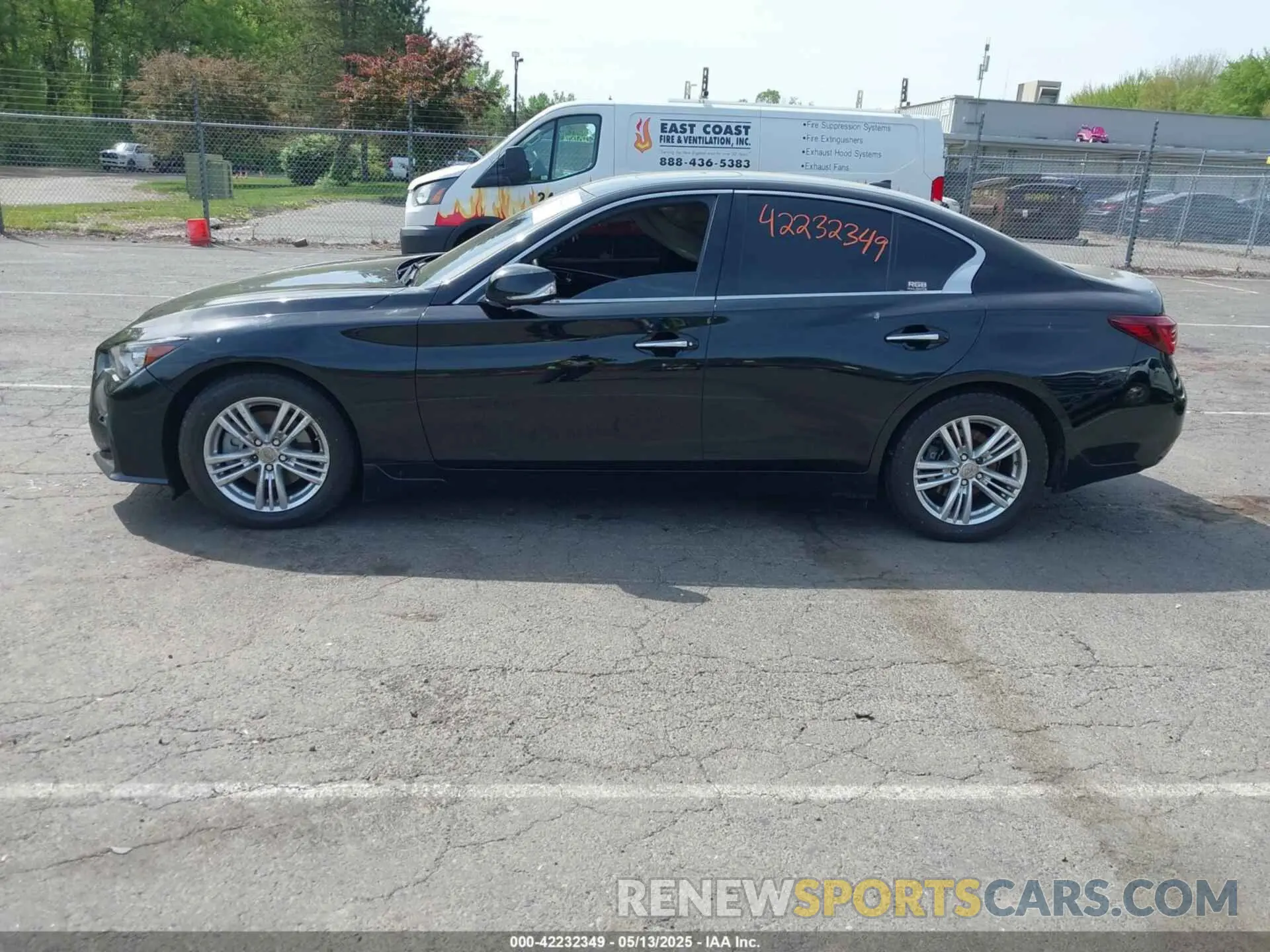 14 Photograph of a damaged car JN1EV7CR9NM340857 INFINITI Q50 2022