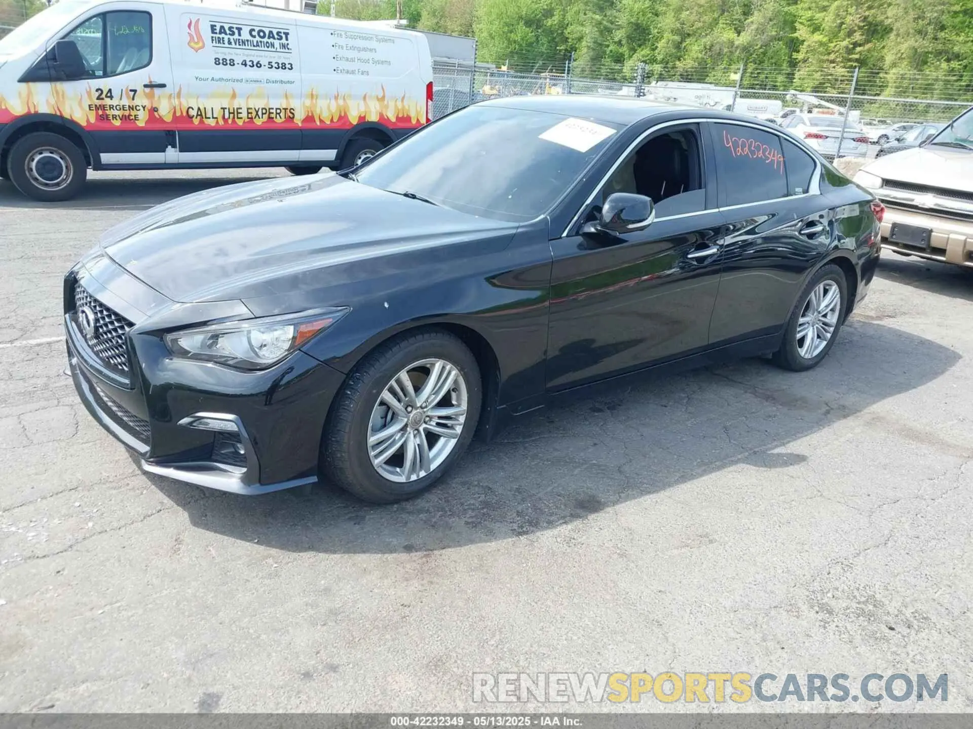 2 Photograph of a damaged car JN1EV7CR9NM340857 INFINITI Q50 2022