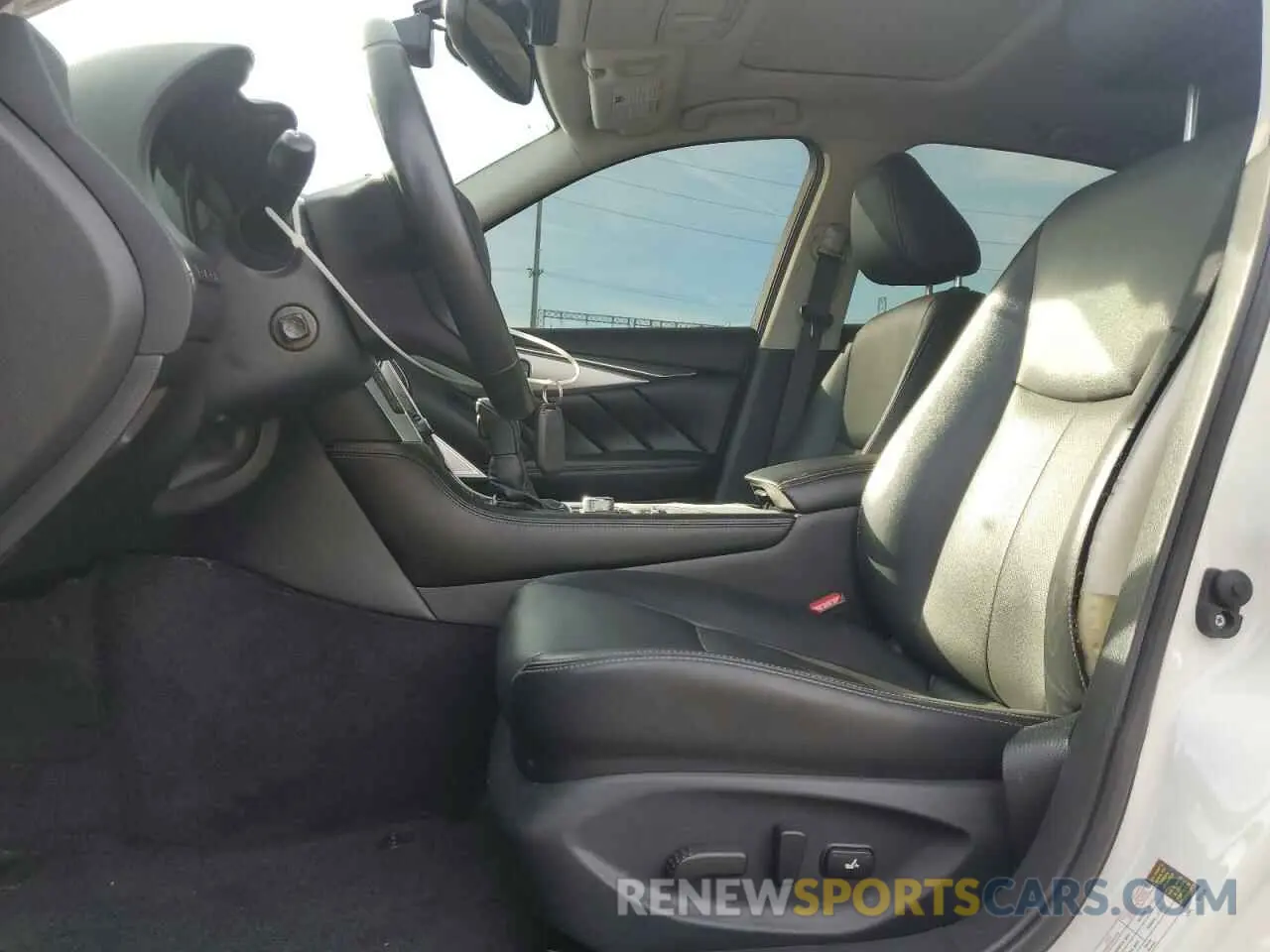 7 Photograph of a damaged car JN1EV7BP8PM511178 INFINITI Q50 2023