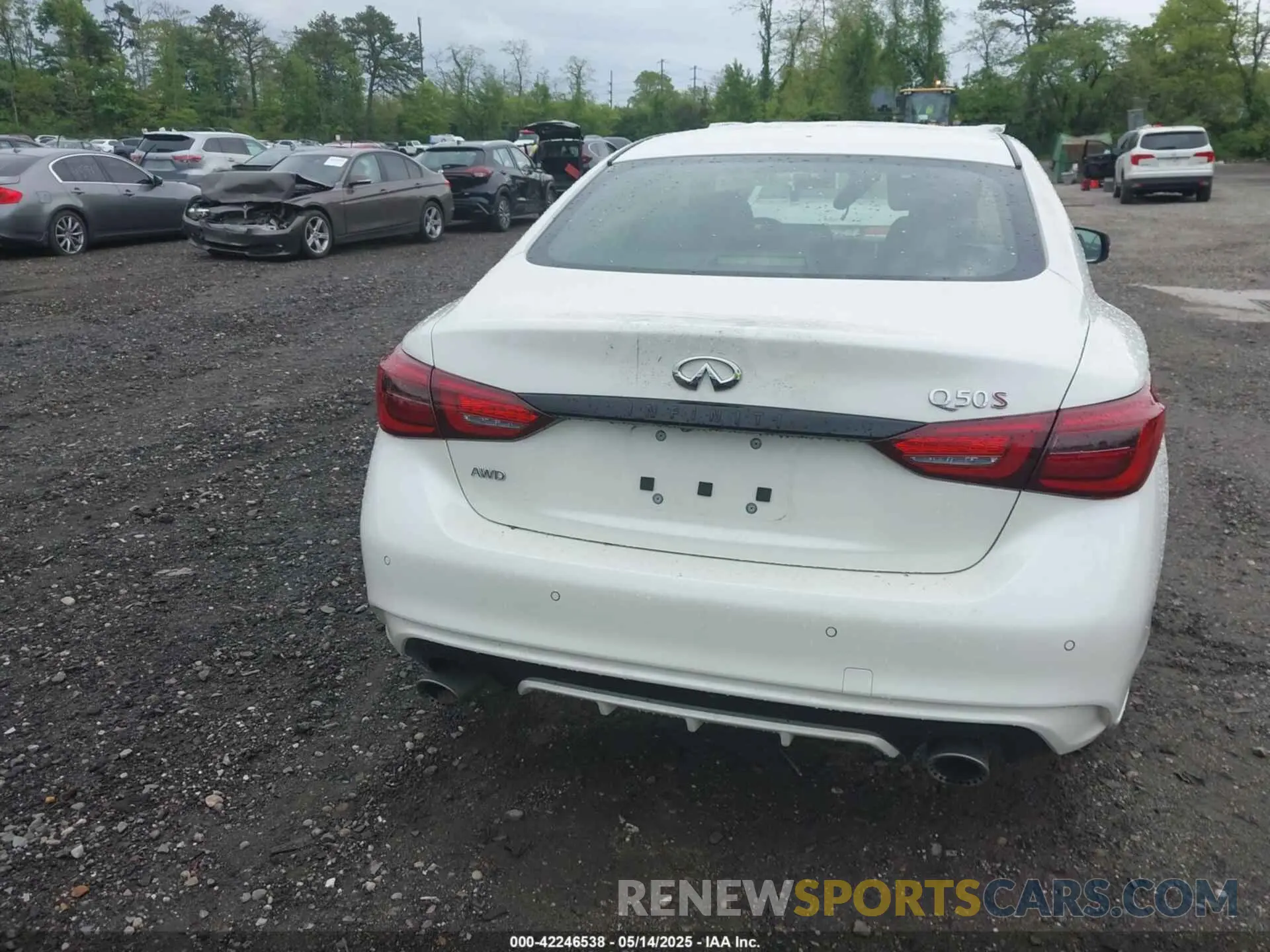 16 Photograph of a damaged car JN1FV7DR8PM590919 INFINITI Q50 2023