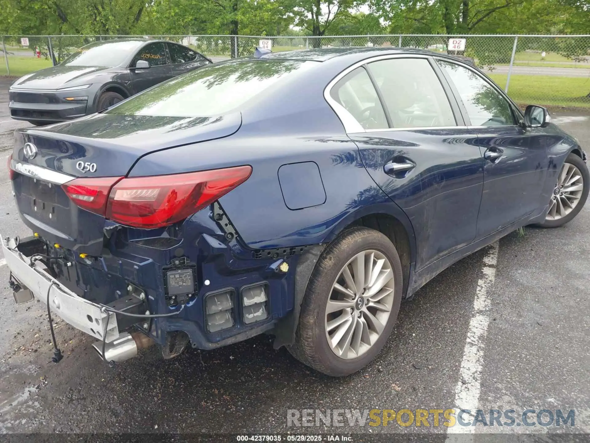 4 Photograph of a damaged car JN1EV7BR7RM631669 INFINITI Q50 2024
