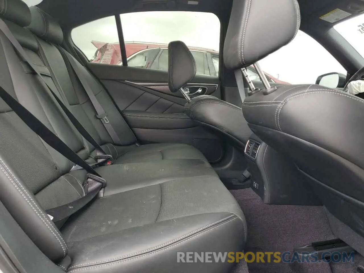 10 Photograph of a damaged car JN1EV7CP6RM600684 INFINITI Q50 2024