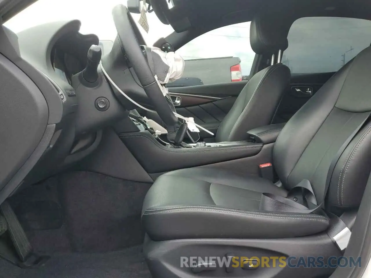 7 Photograph of a damaged car JN1EV7CP6RM600684 INFINITI Q50 2024
