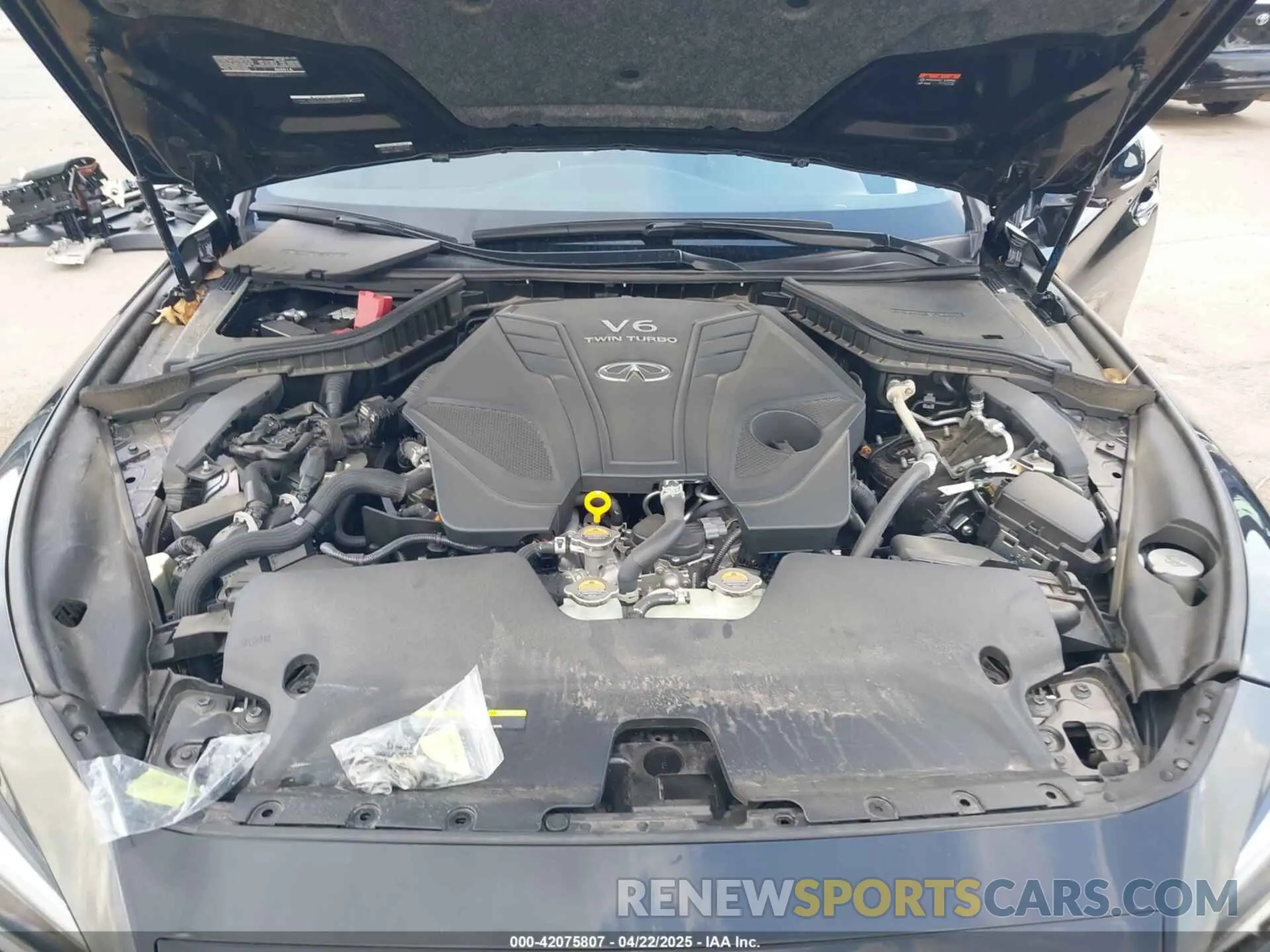 10 Photograph of a damaged car JN1EV7CP7RM600256 INFINITI Q50 2024