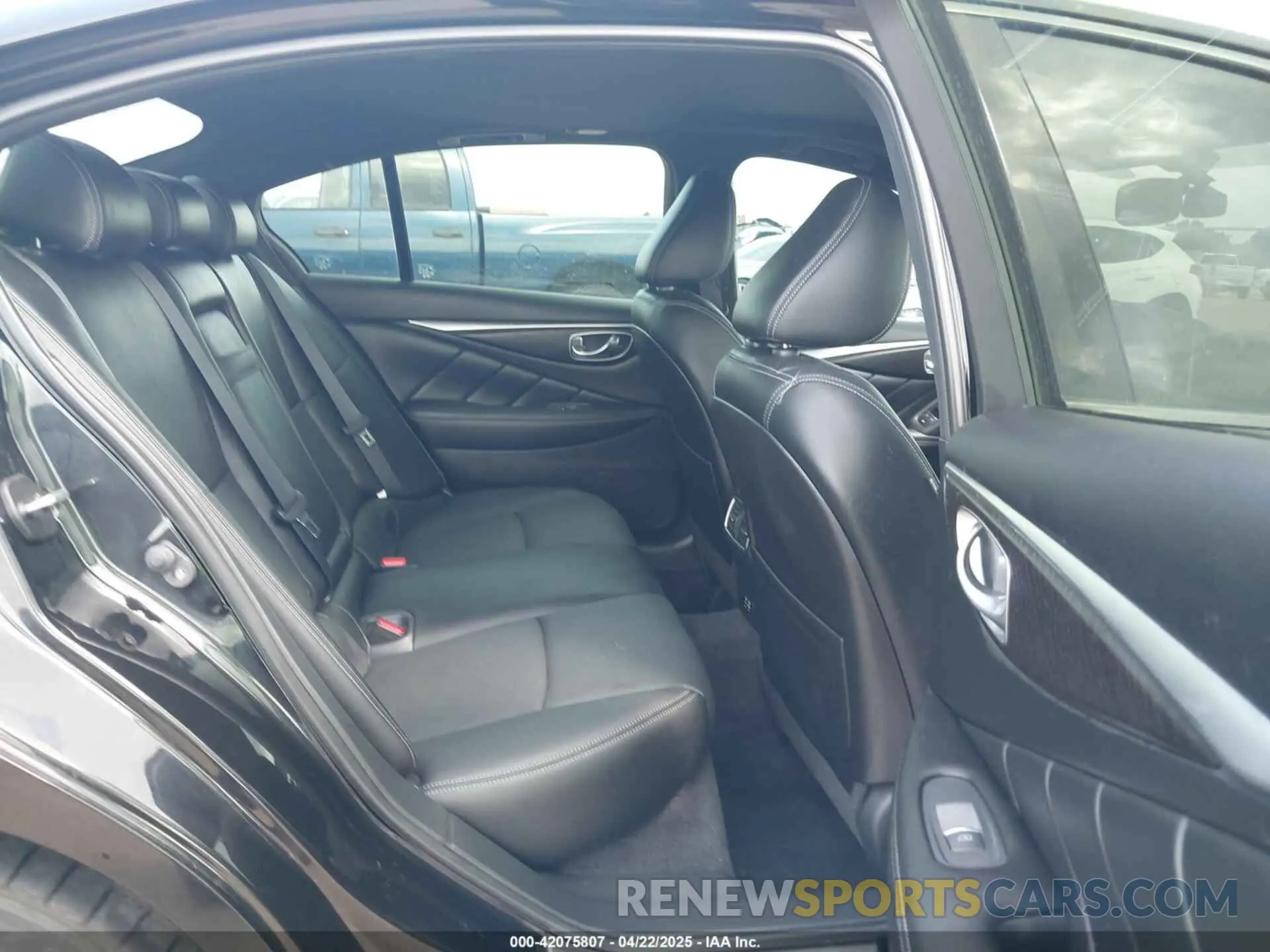 8 Photograph of a damaged car JN1EV7CP7RM600256 INFINITI Q50 2024